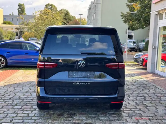 Volkswagen Multivan view 6