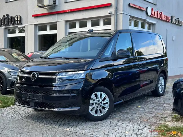 Volkswagen Multivan view 2