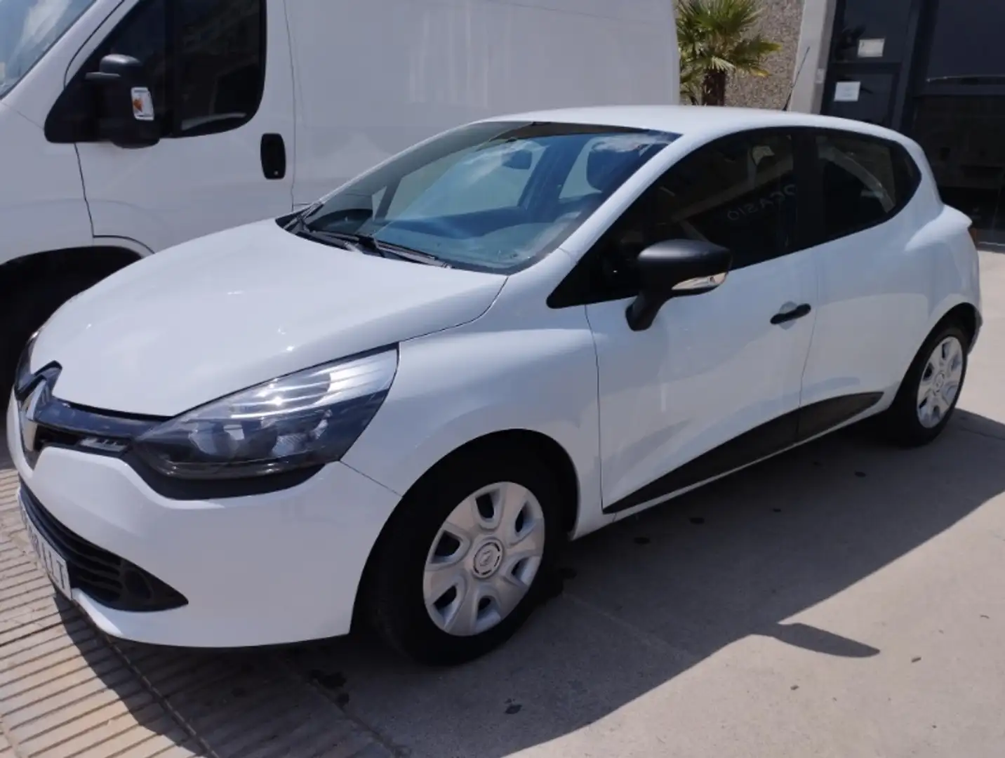 Renault Clio 1.5dCi eco2 Energy Limited 75 Wit - 1