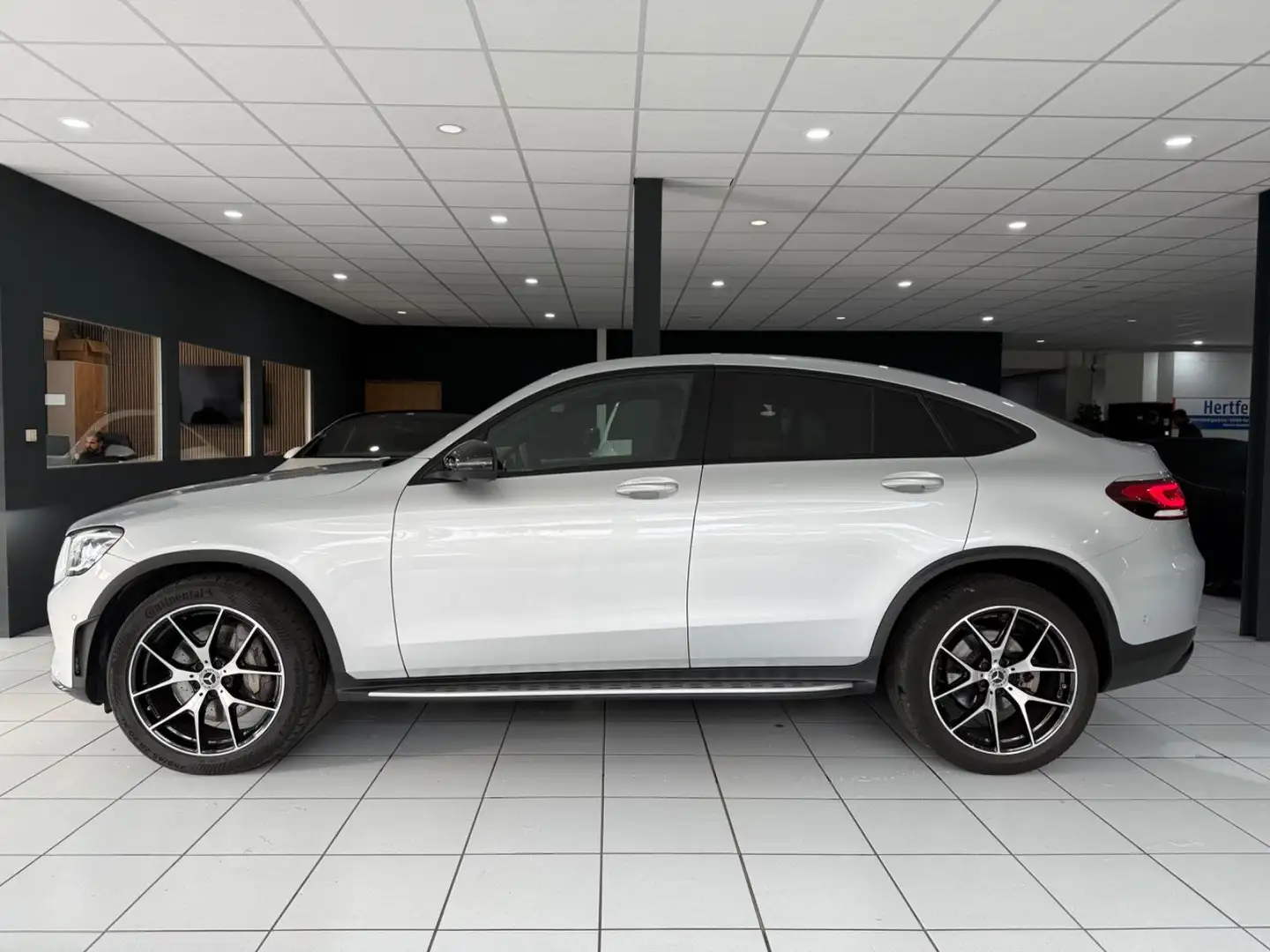 Mercedes-Benz GLC 220 d 4M Coupe*AMG-LINE*360*MBEAM*CARPLAY*VIR Argent - 2