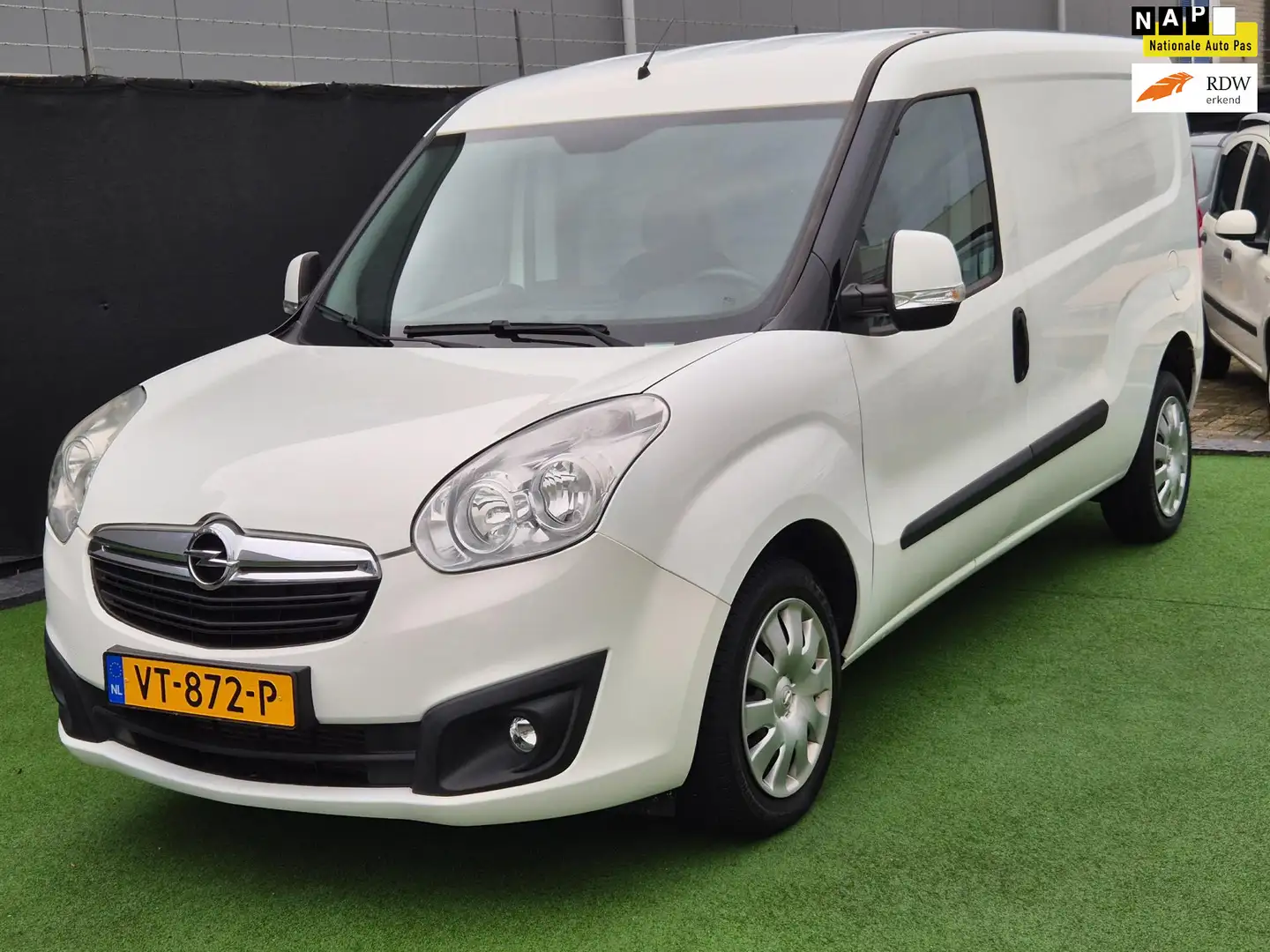 Opel Combo 1.3 CDTi L2H1 ecoFLEX Sport NAVI NAP! - 1
