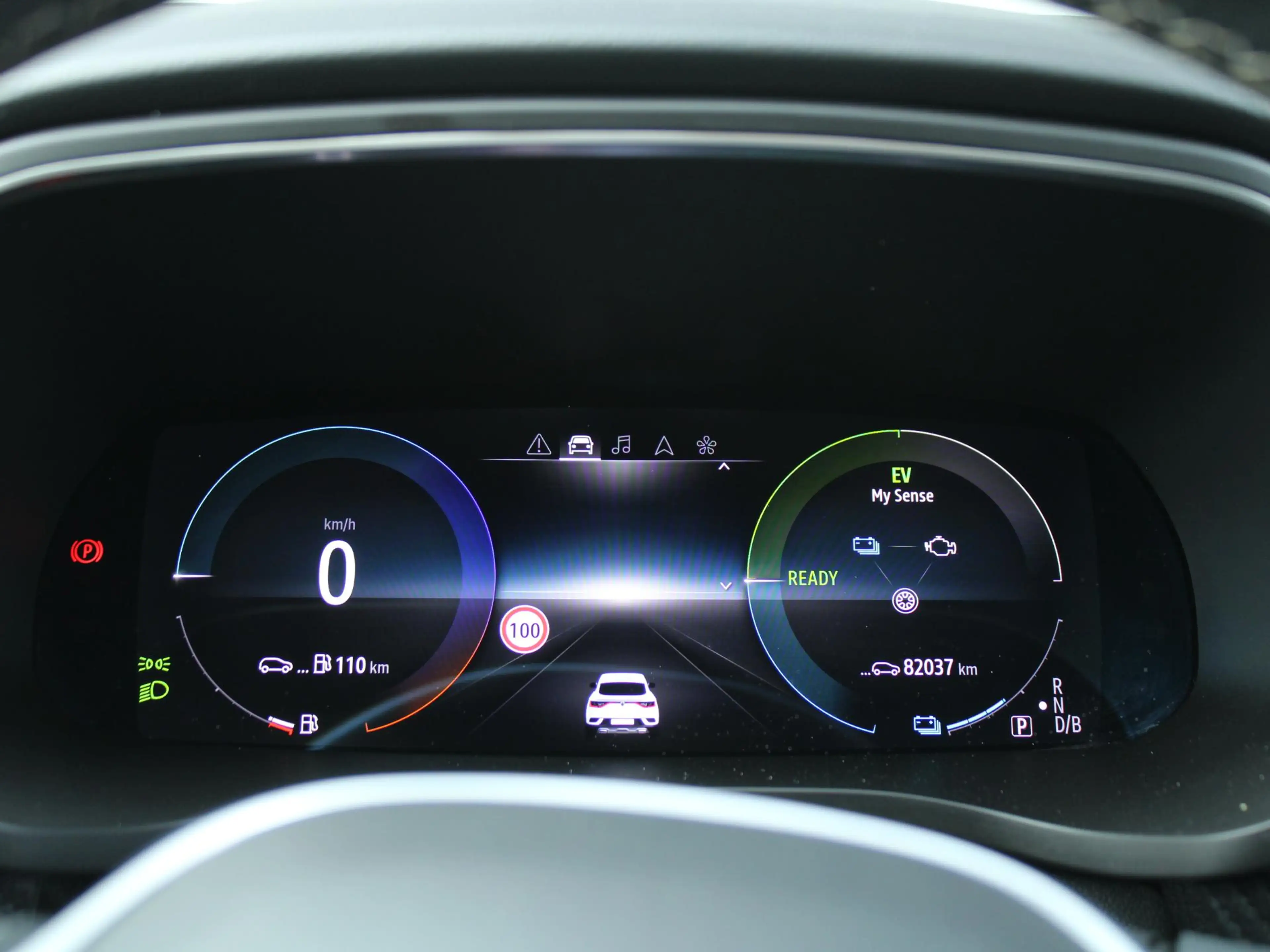 Renault Arkana 1.6 E-Tech hybrid 145 E-Tech engineered | Panorama — photo 24