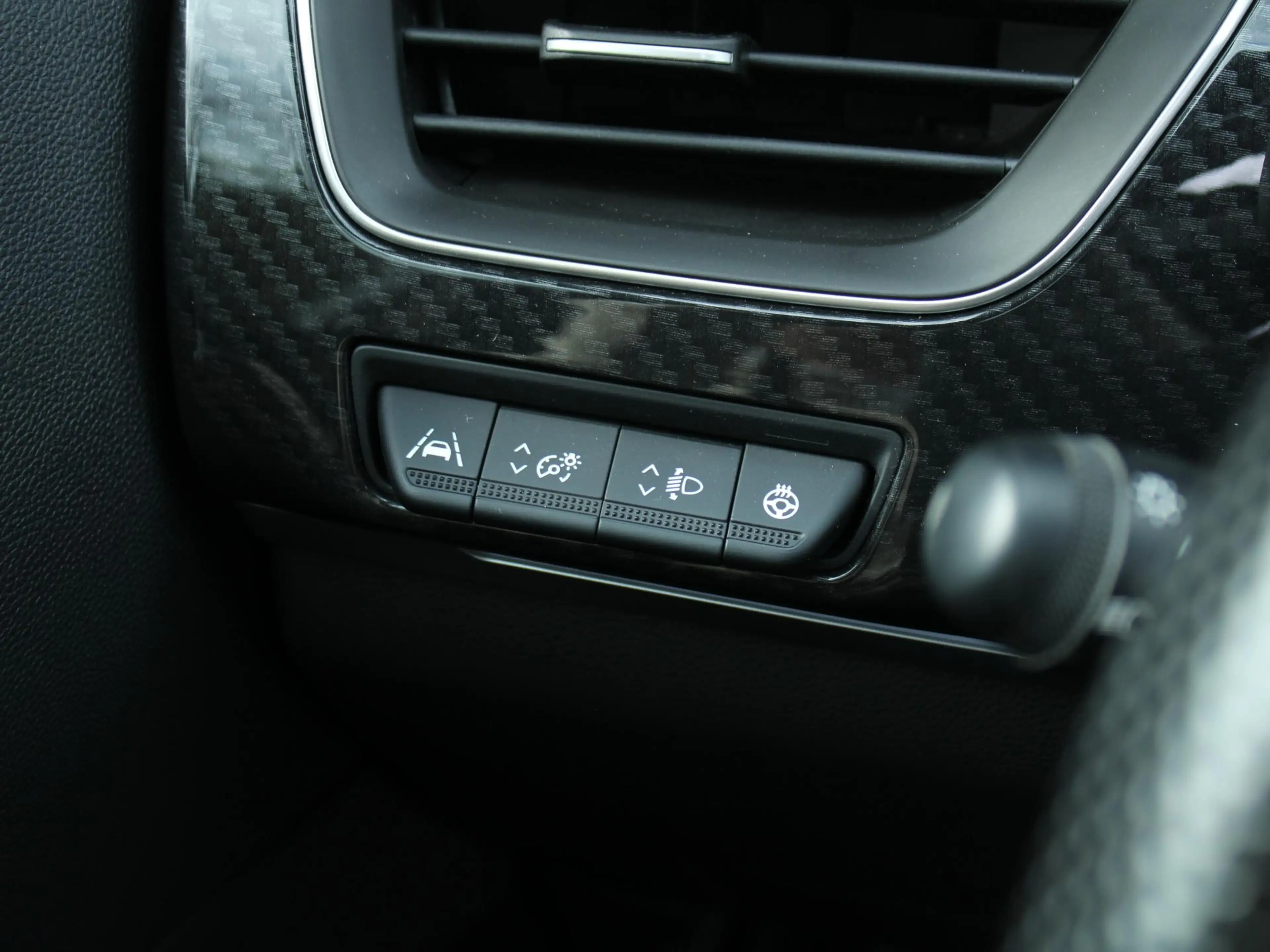 Renault Arkana 1.6 E-Tech hybrid 145 E-Tech engineered | Panorama — photo 32