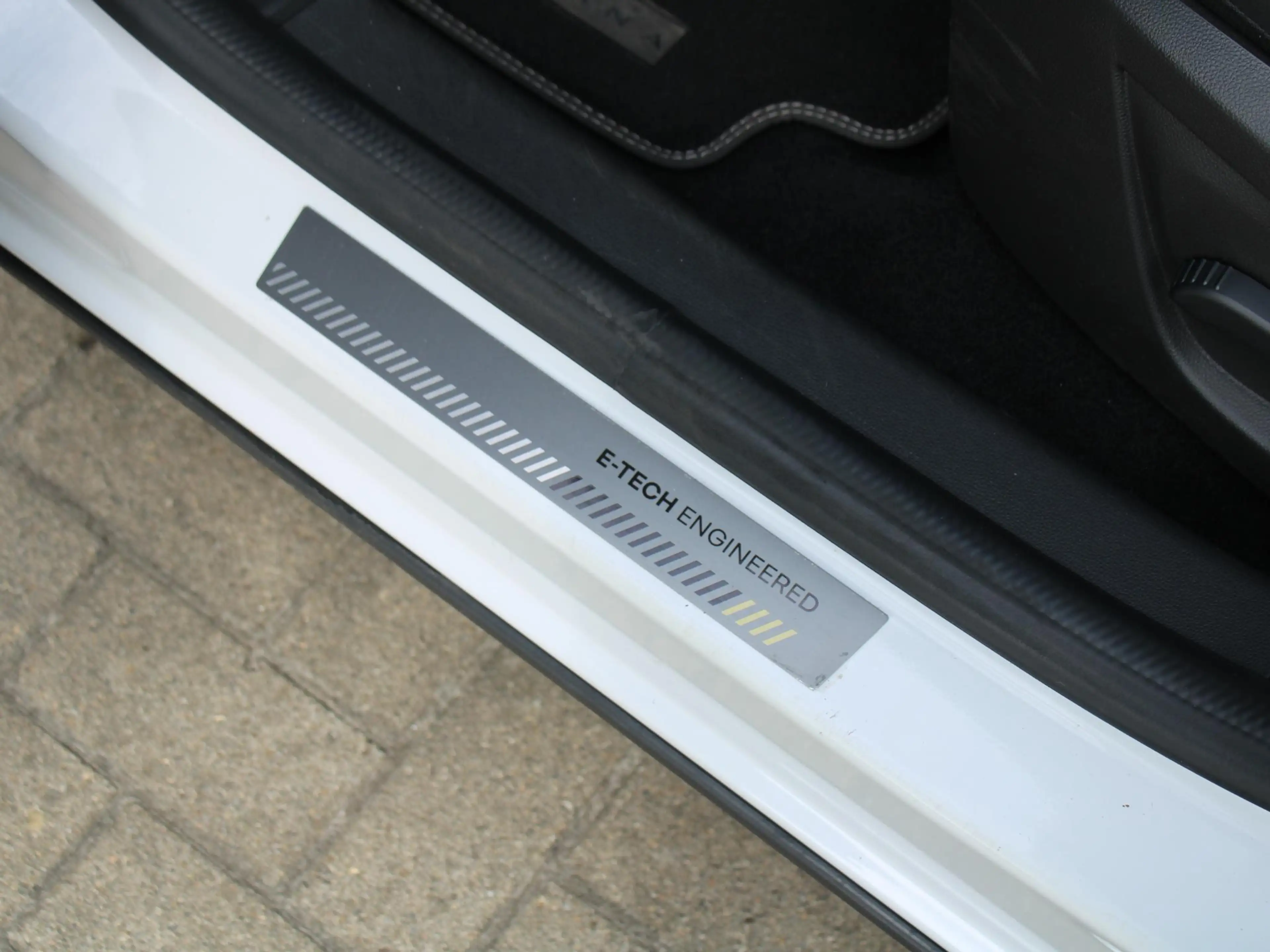 Renault Arkana 1.6 E-Tech hybrid 145 E-Tech engineered | Panorama — photo 16