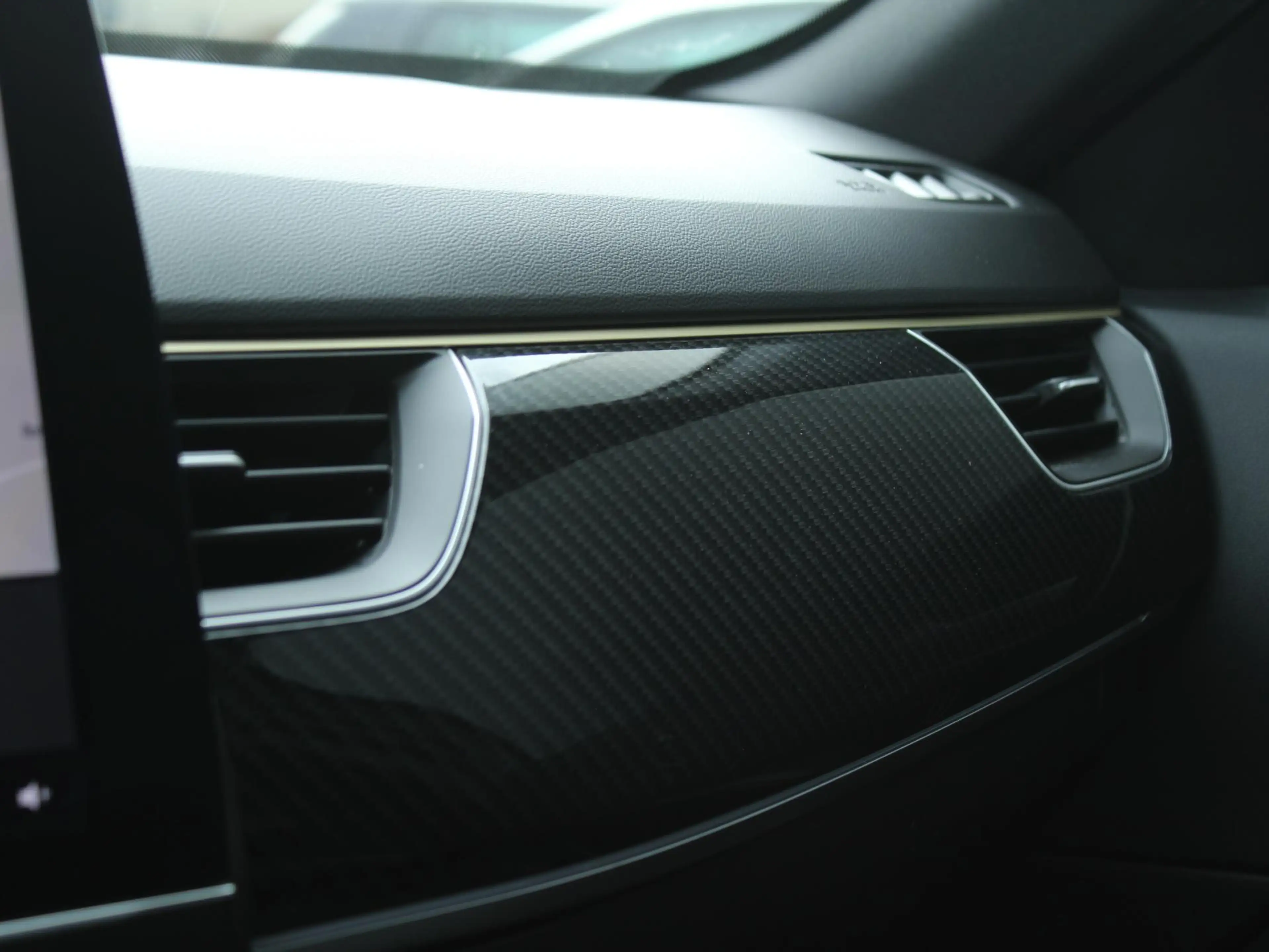Renault Arkana 1.6 E-Tech hybrid 145 E-Tech engineered | Panorama — photo 43