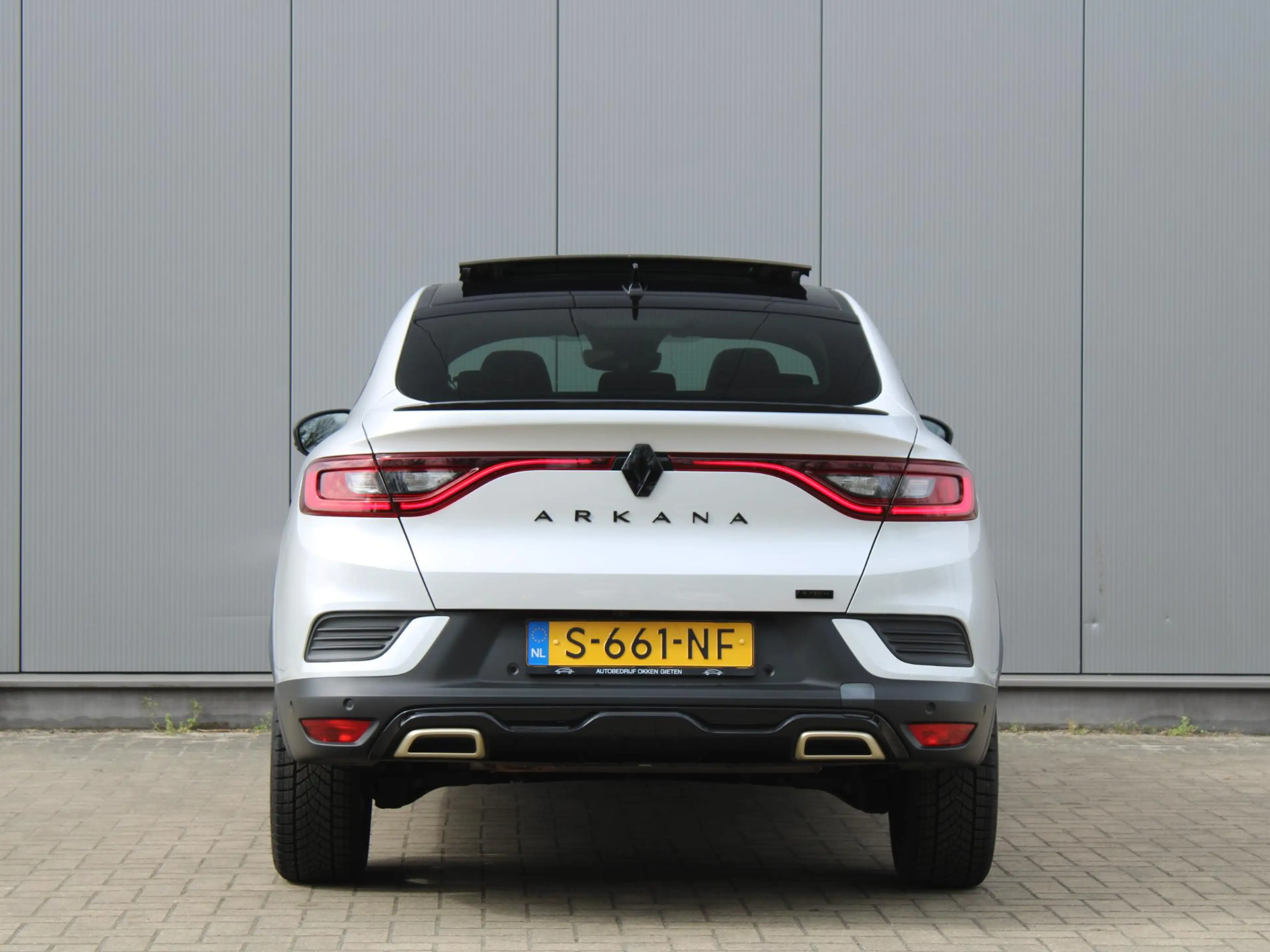 Renault Arkana 1.6 E-Tech hybrid 145 E-Tech engineered | Panorama — photo 9