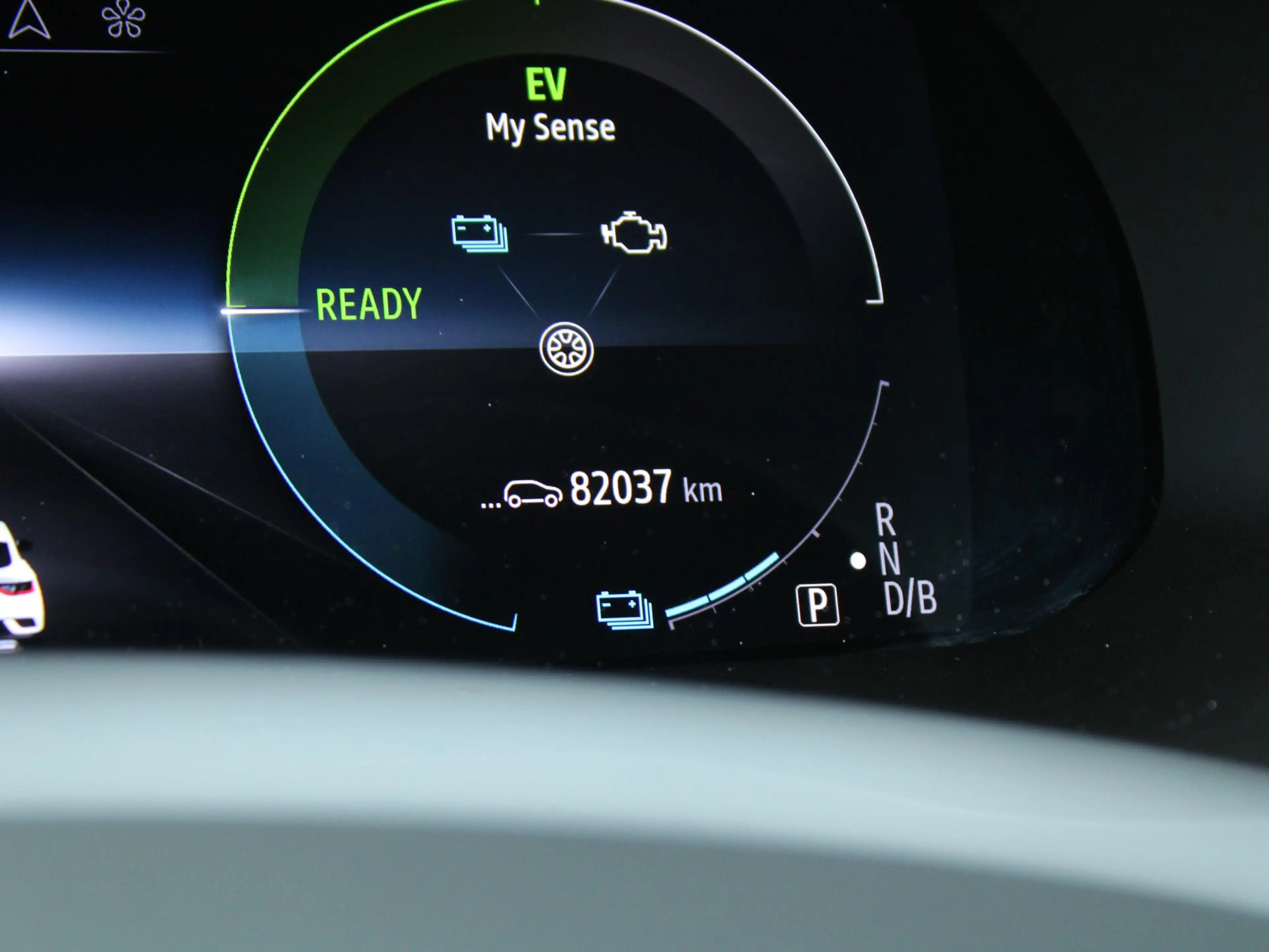 Renault Arkana 1.6 E-Tech hybrid 145 E-Tech engineered | Panorama — photo 25