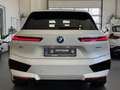 BMW iX xDrive50, AHK/Sitzlüftung/Pano/Soft-Close Weiß - thumbnail 6