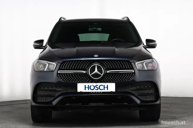 Mercedes-Benz Gle view 3