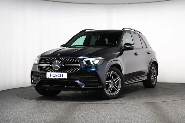 Mercedes-Benz Gle view 2