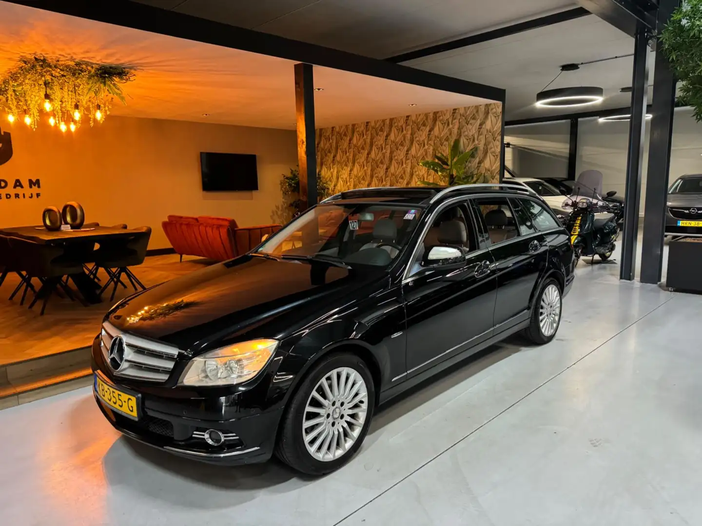 Mercedes-Benz C 220 Estate CDI Business Class Elegance Trekhaak Pano S Noir - 2