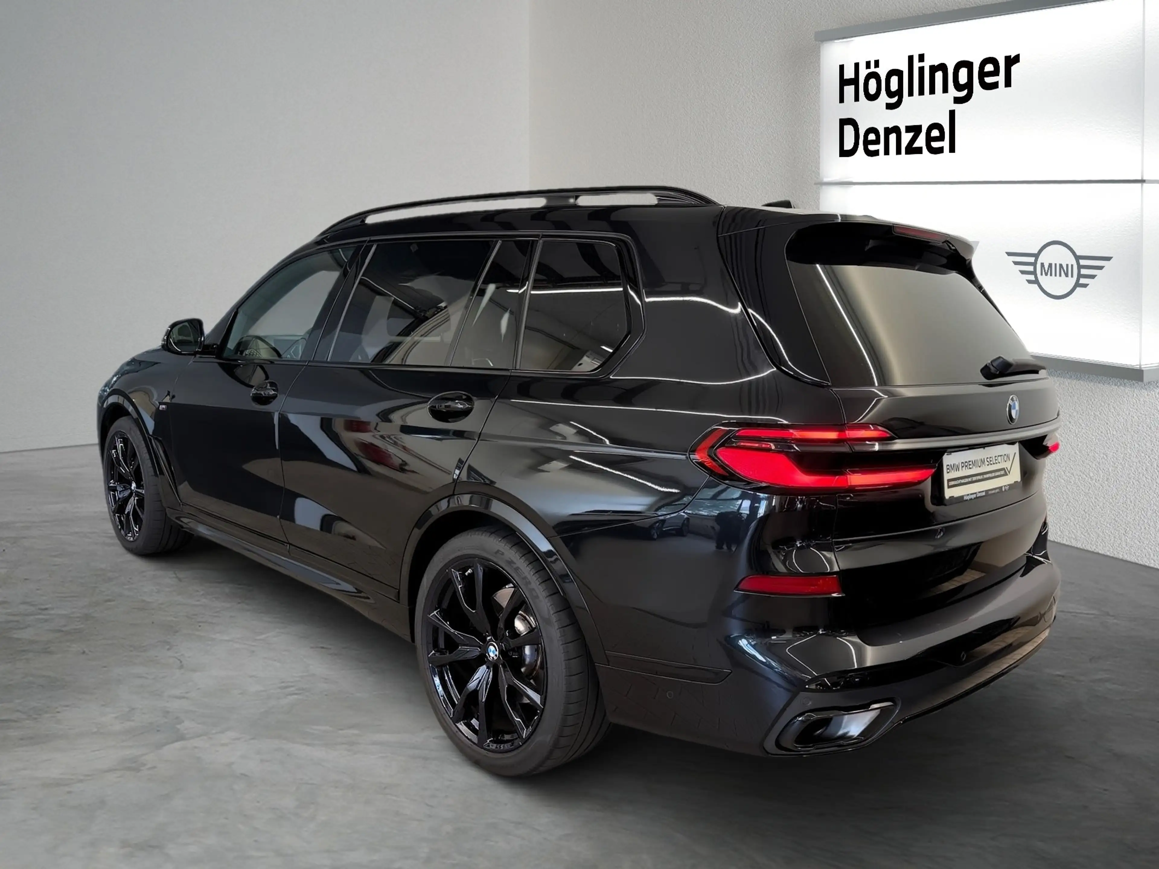 BMW X7 xDrive40d — photo 9