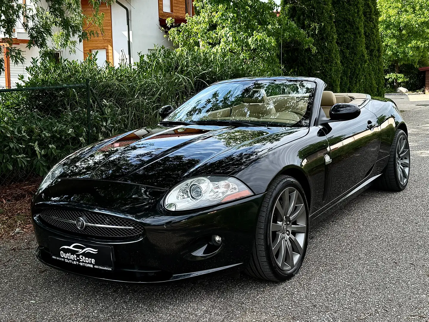 Jaguar XK 4.2 Cabrio*2.Besitz*Alpine*Neuwertig*Garantie*TOP* Schwarz - 1