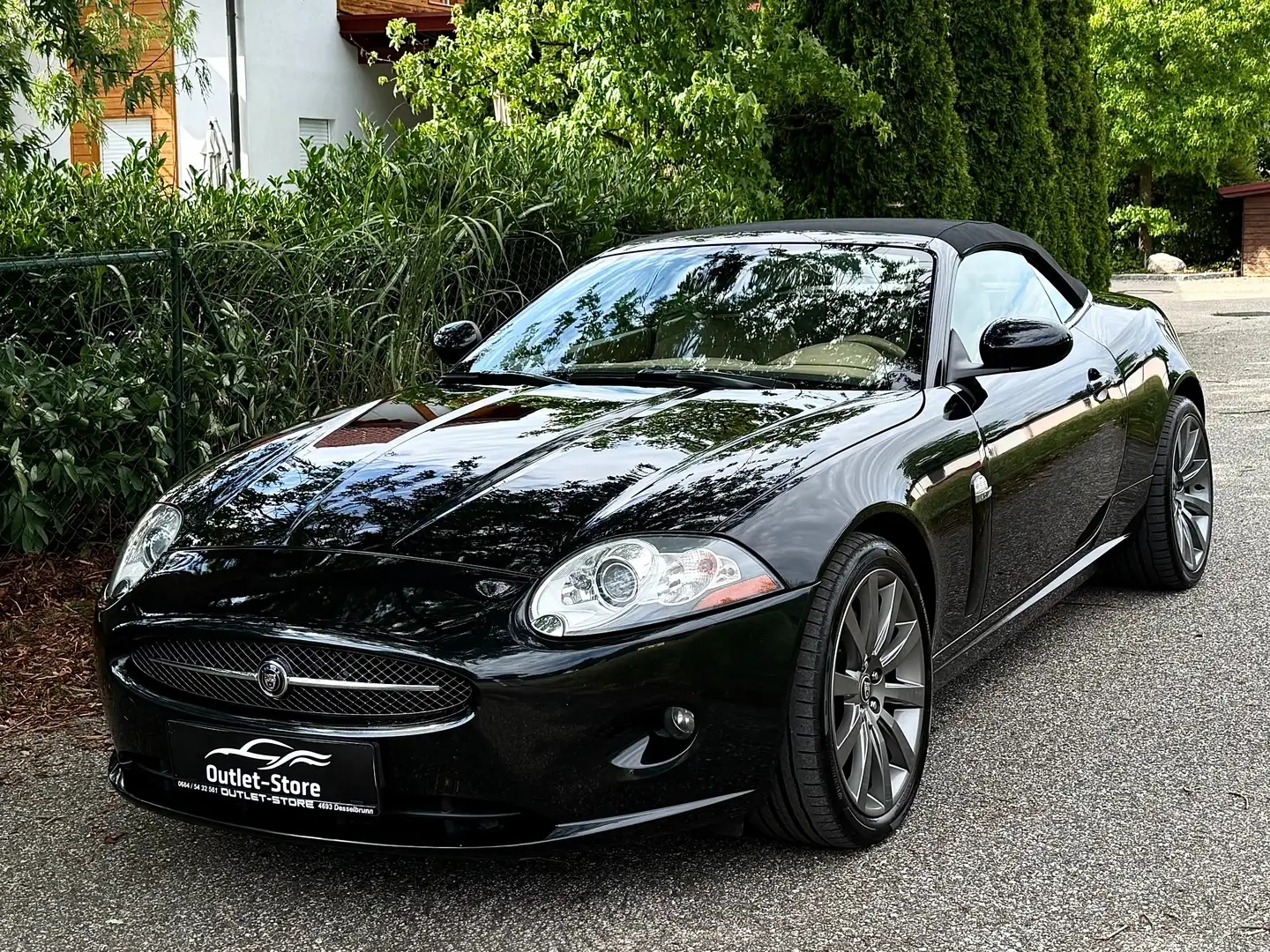 Jaguar XK 4.2 Cabrio*2.Besitz*Alpine*Neuwertig*Garantie*TOP* Schwarz - 2
