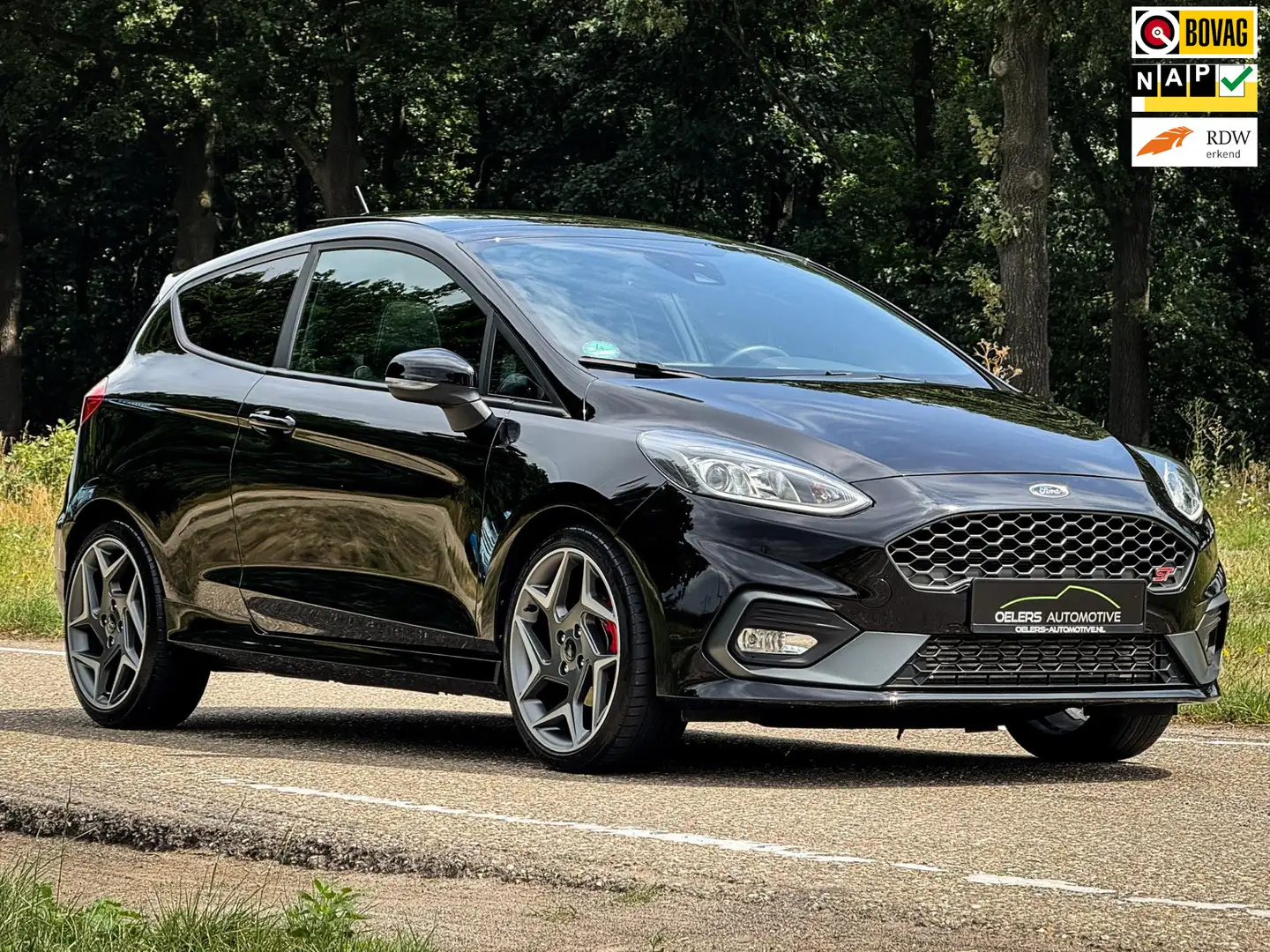 Ford Fiesta 1.5 EcoBoost ST-3 | Panorama | Clima | Cruise | Ca Zwart - 1