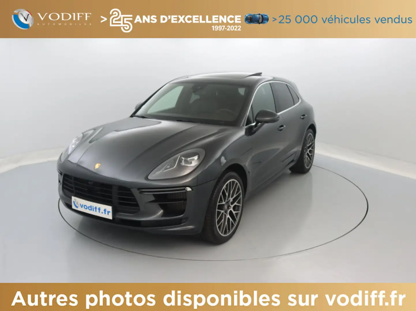Porsche Macan TURBO 440 CV PDK Grau - 1