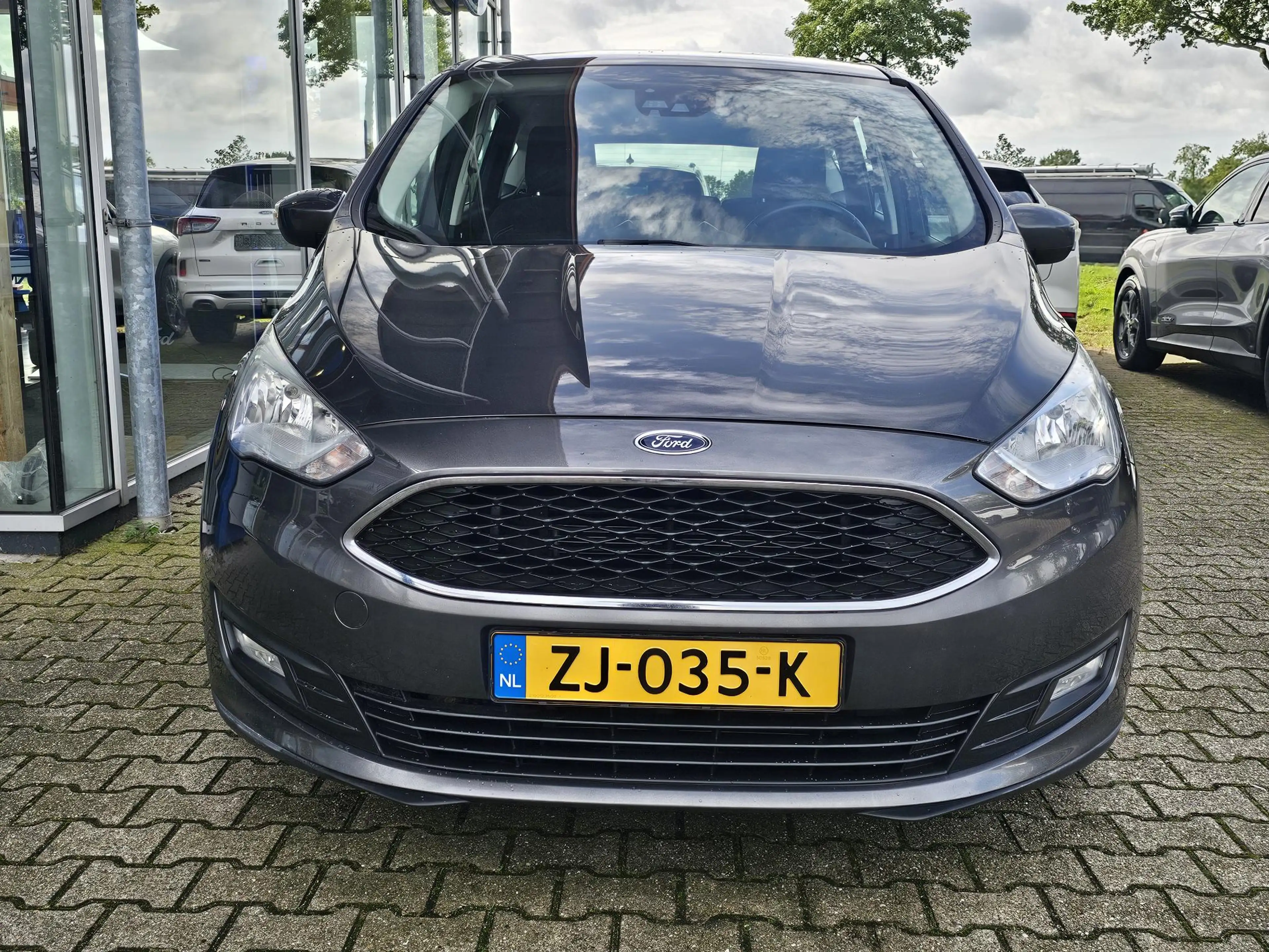 Ford C-Max 1.0 Trend Goed onderhouden | Trekhaak | Navigatie — photo 7