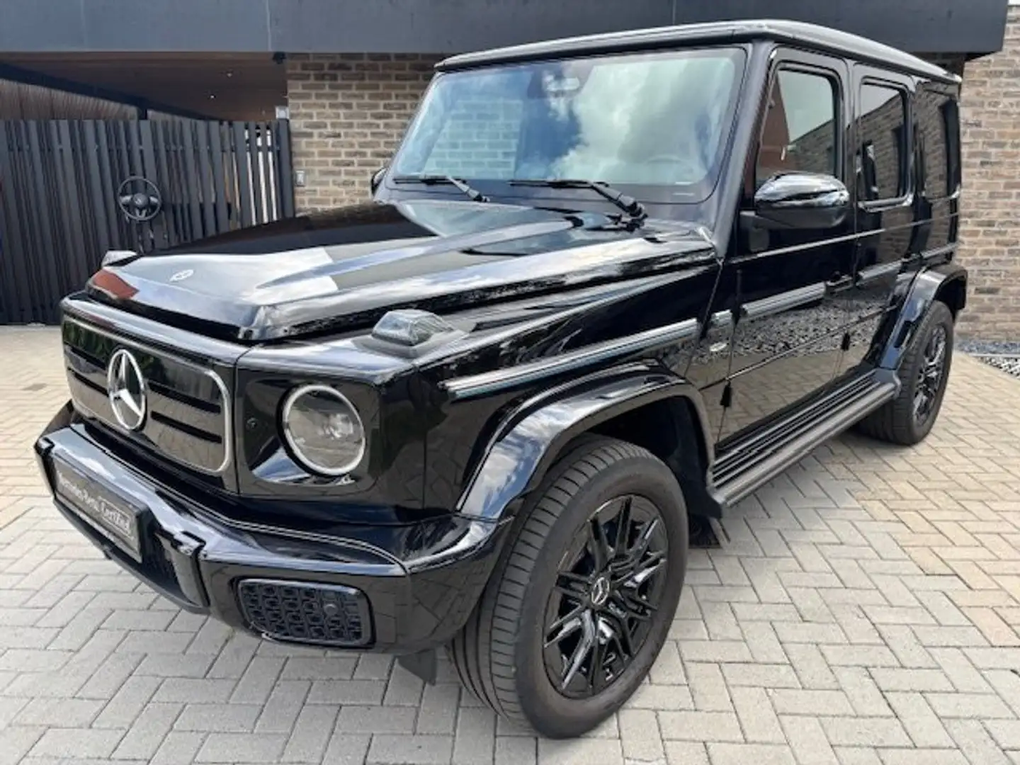 Mercedes-Benz G 580 G 580 EQ Edition ONE | AMG | BLACK SERIES | BTW | Černá - 1