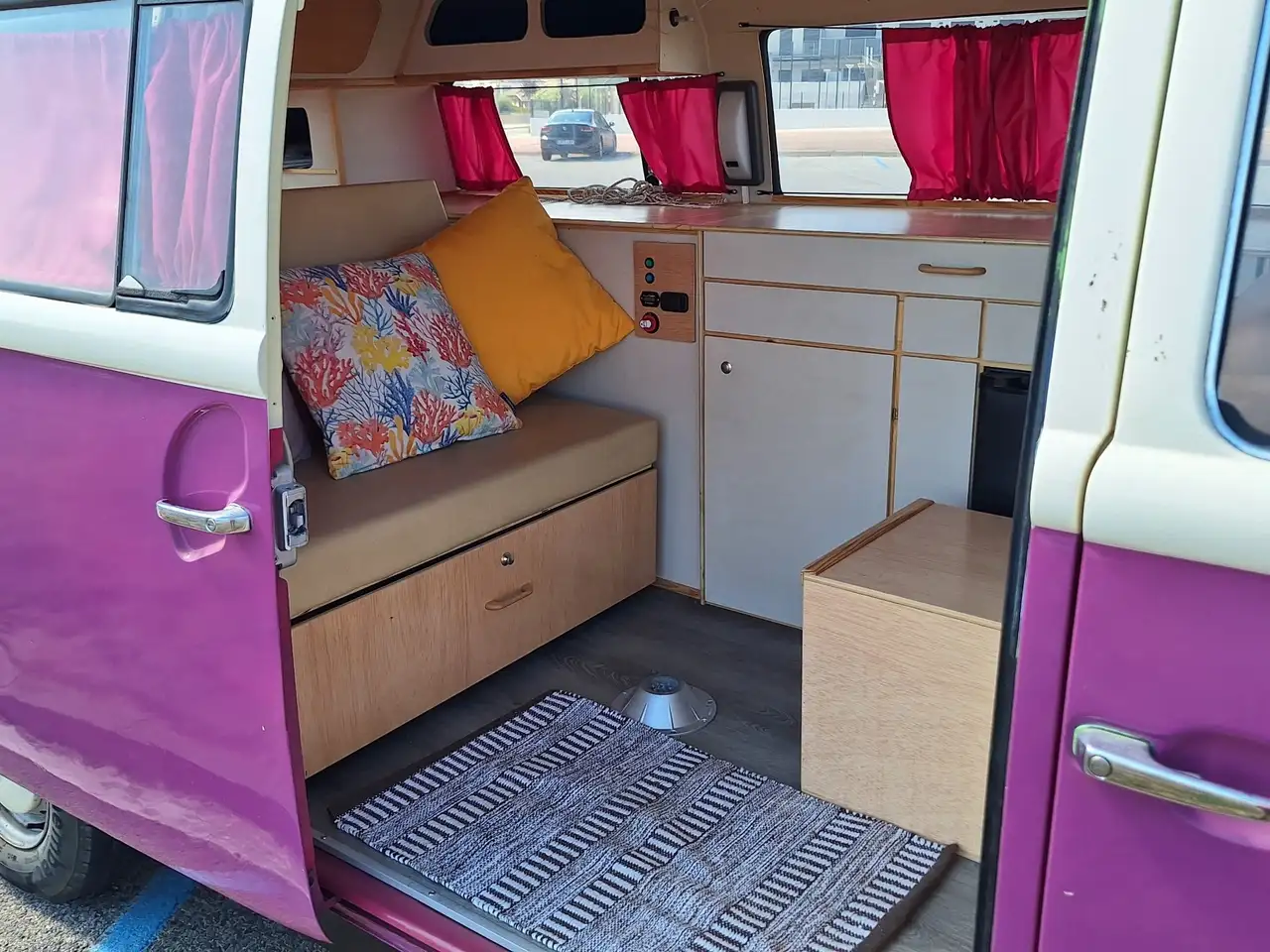 Volkswagen T2, foto 2