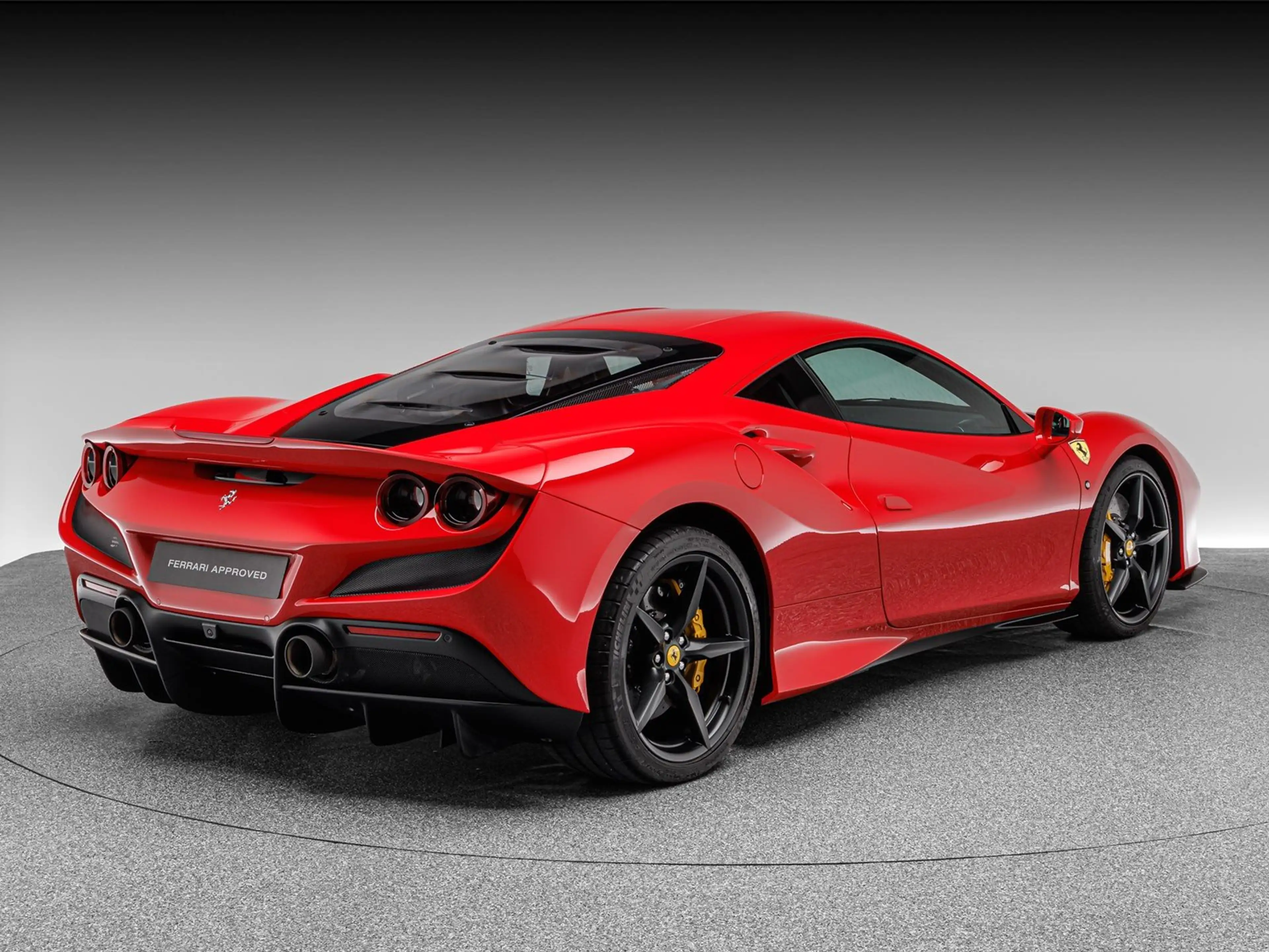 Ferrari F8 Tributo — photo 7