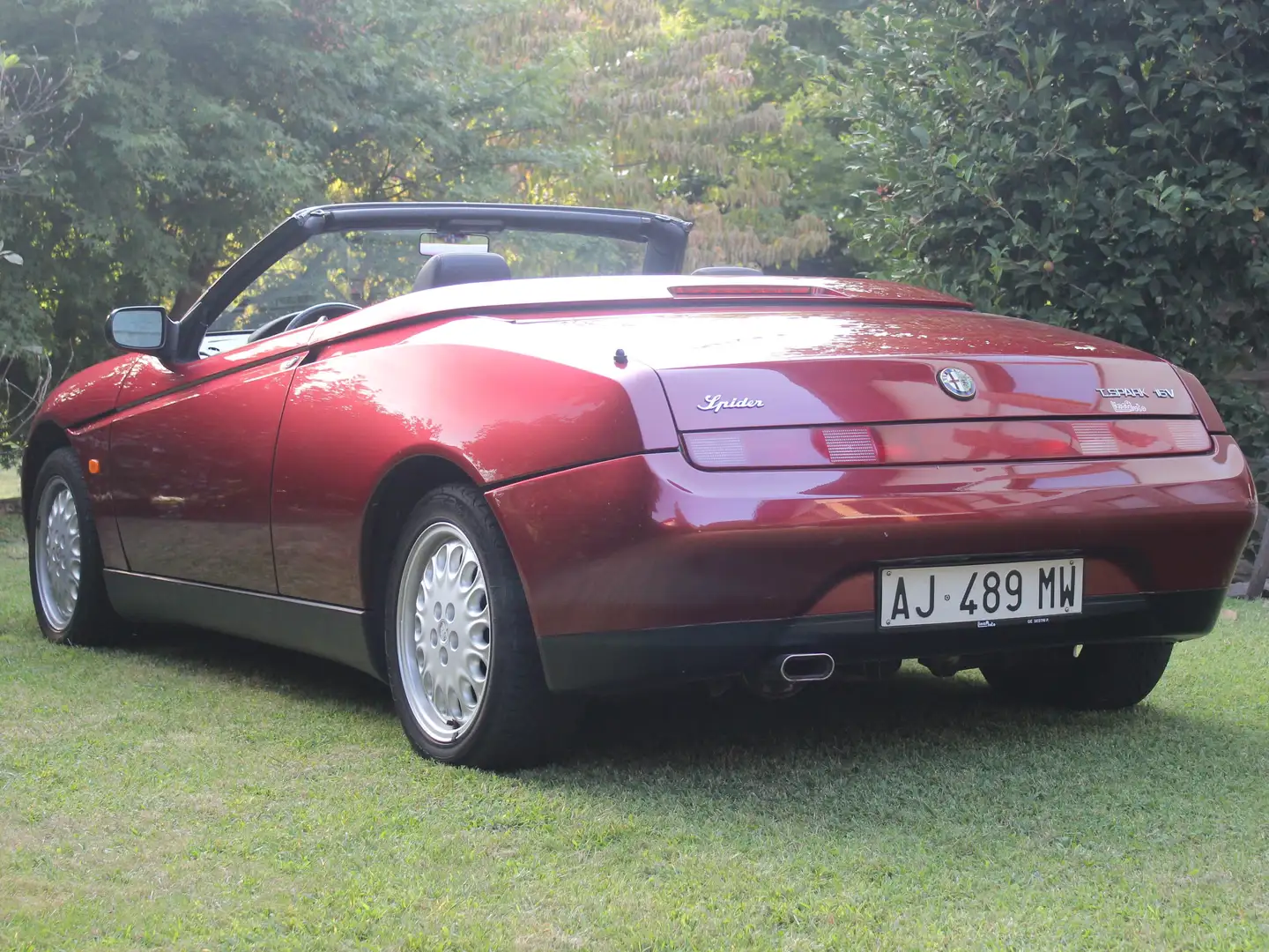 Alfa Romeo Spider 916 Червоний - 2
