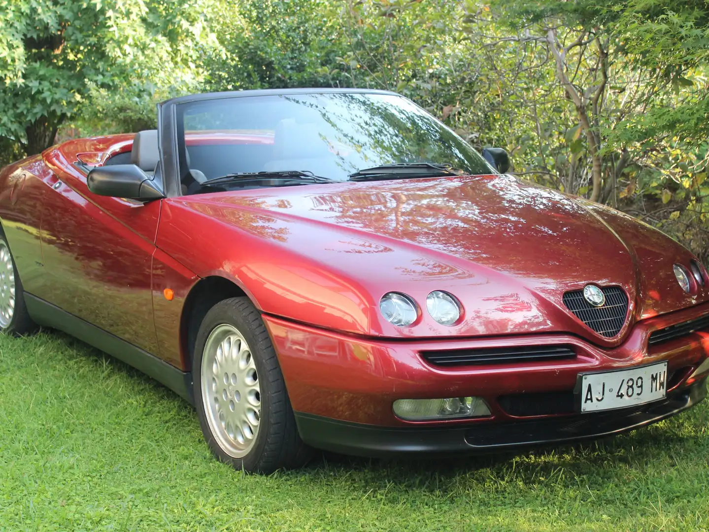 Alfa Romeo Spider 916 Red - 1
