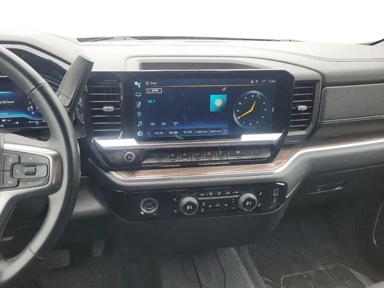 Chevrolet Silverado 1500 снимка Chevrolet Silverado 1500