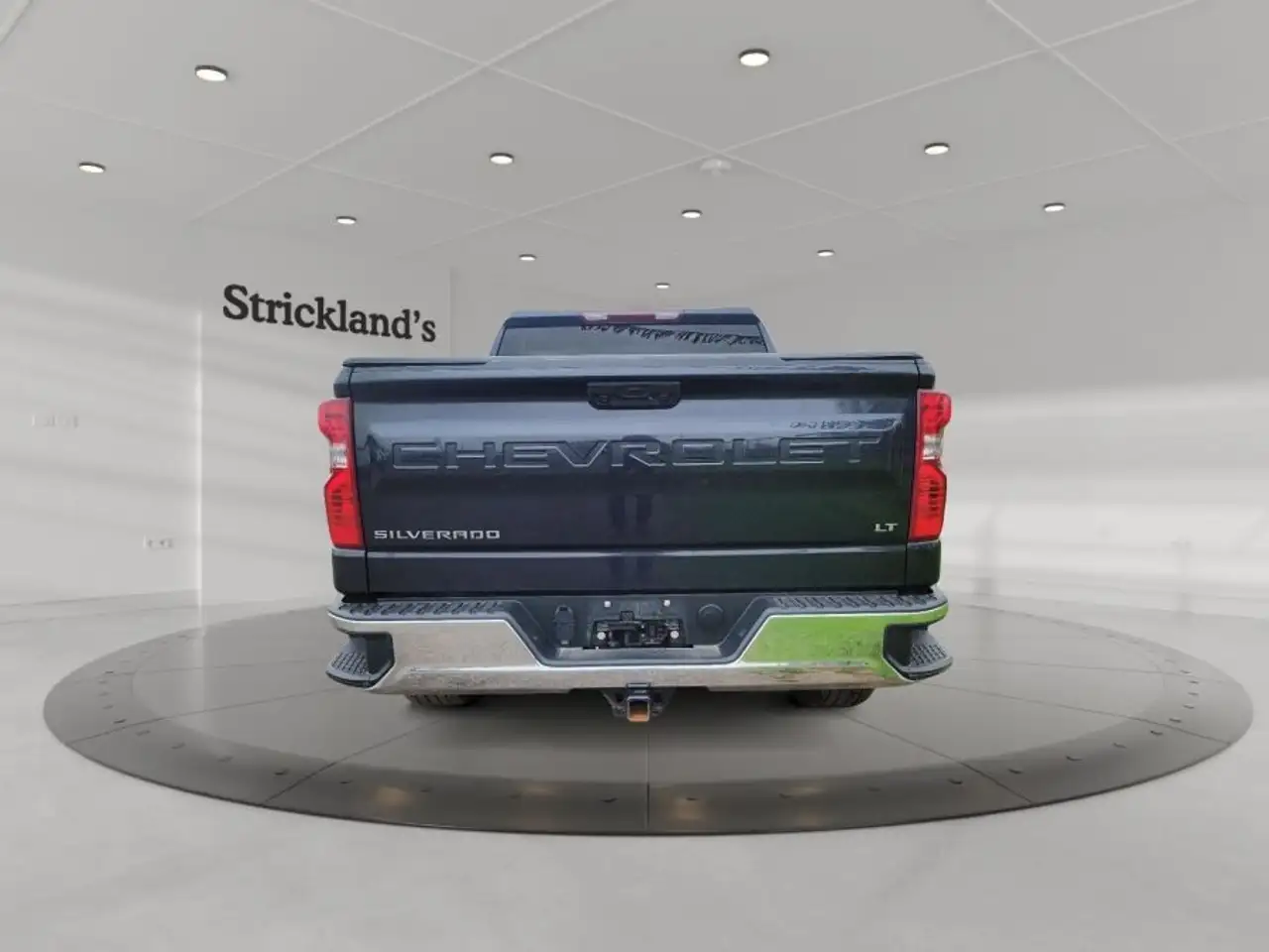 Chevrolet Silverado 1500 снимка Chevrolet Silverado 1500
