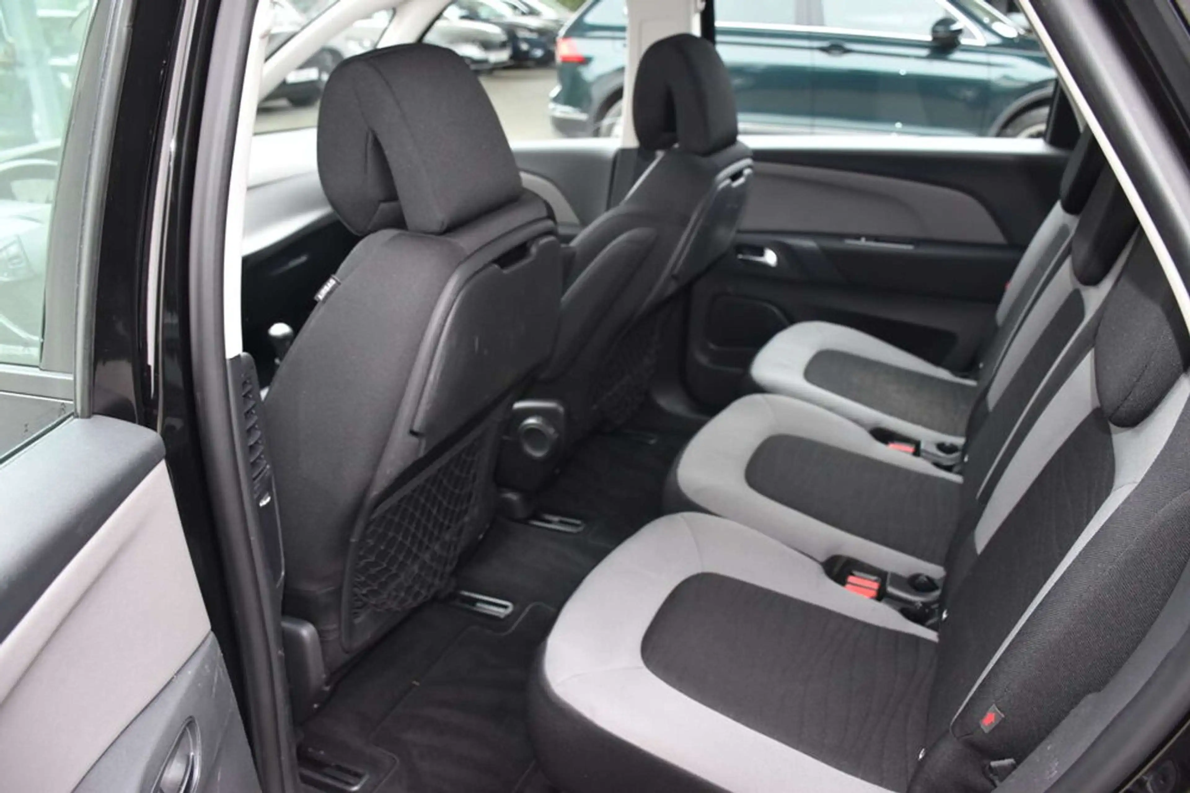Citroen C4 Picasso Seduction HDI / Service + Pickerl NEU / — photo 15