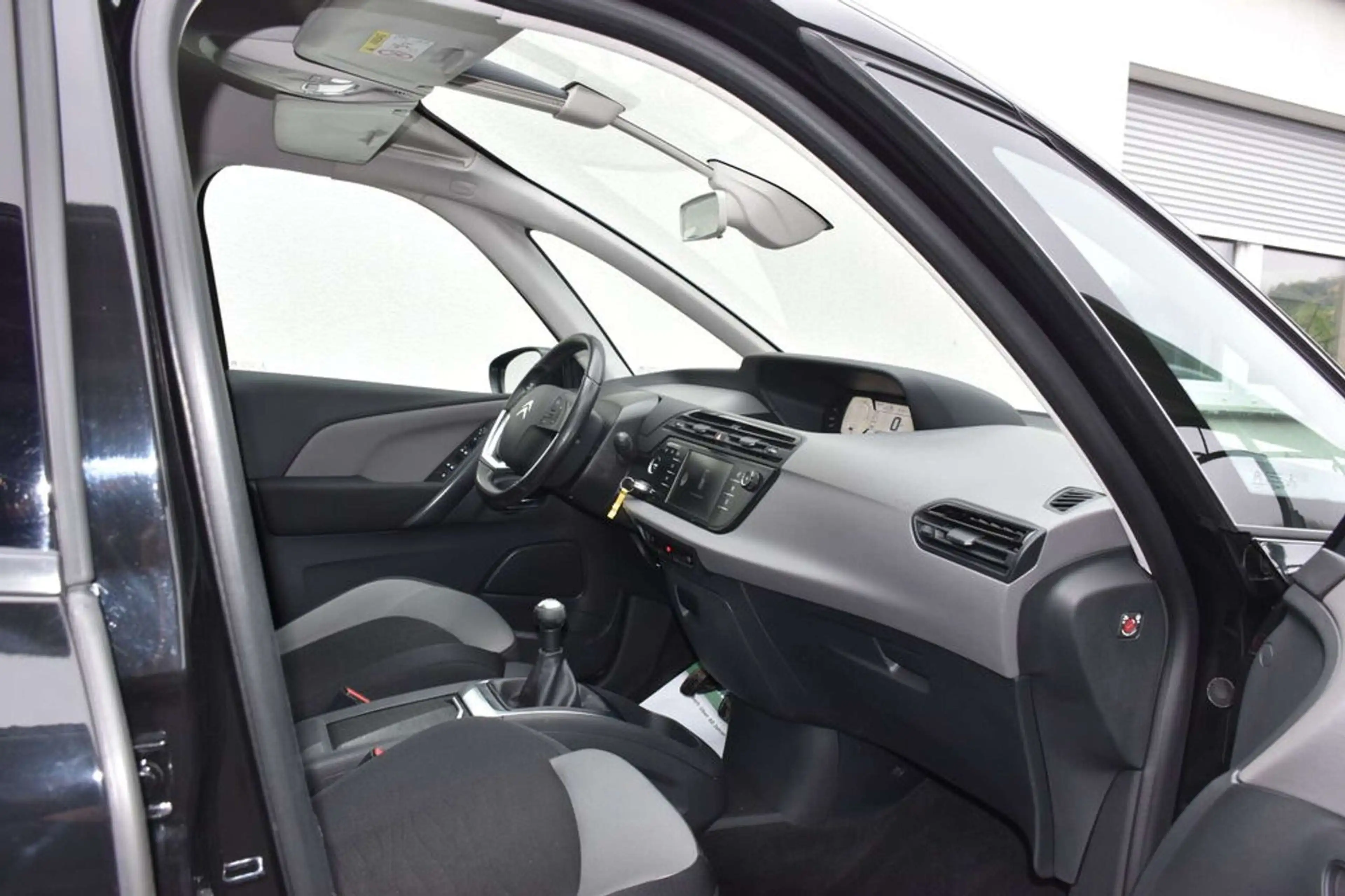 Citroen C4 Picasso Seduction HDI / Service + Pickerl NEU / — photo 20