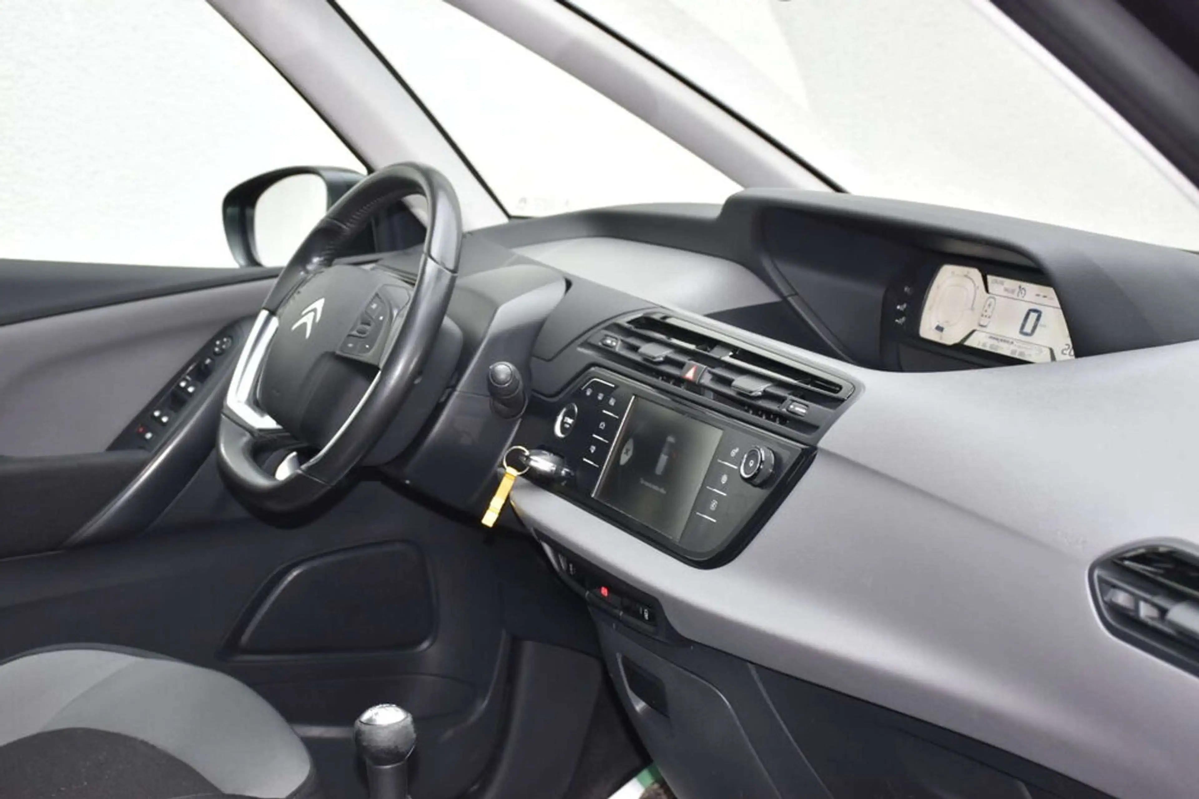 Citroen C4 Picasso Seduction HDI / Service + Pickerl NEU / — photo 19