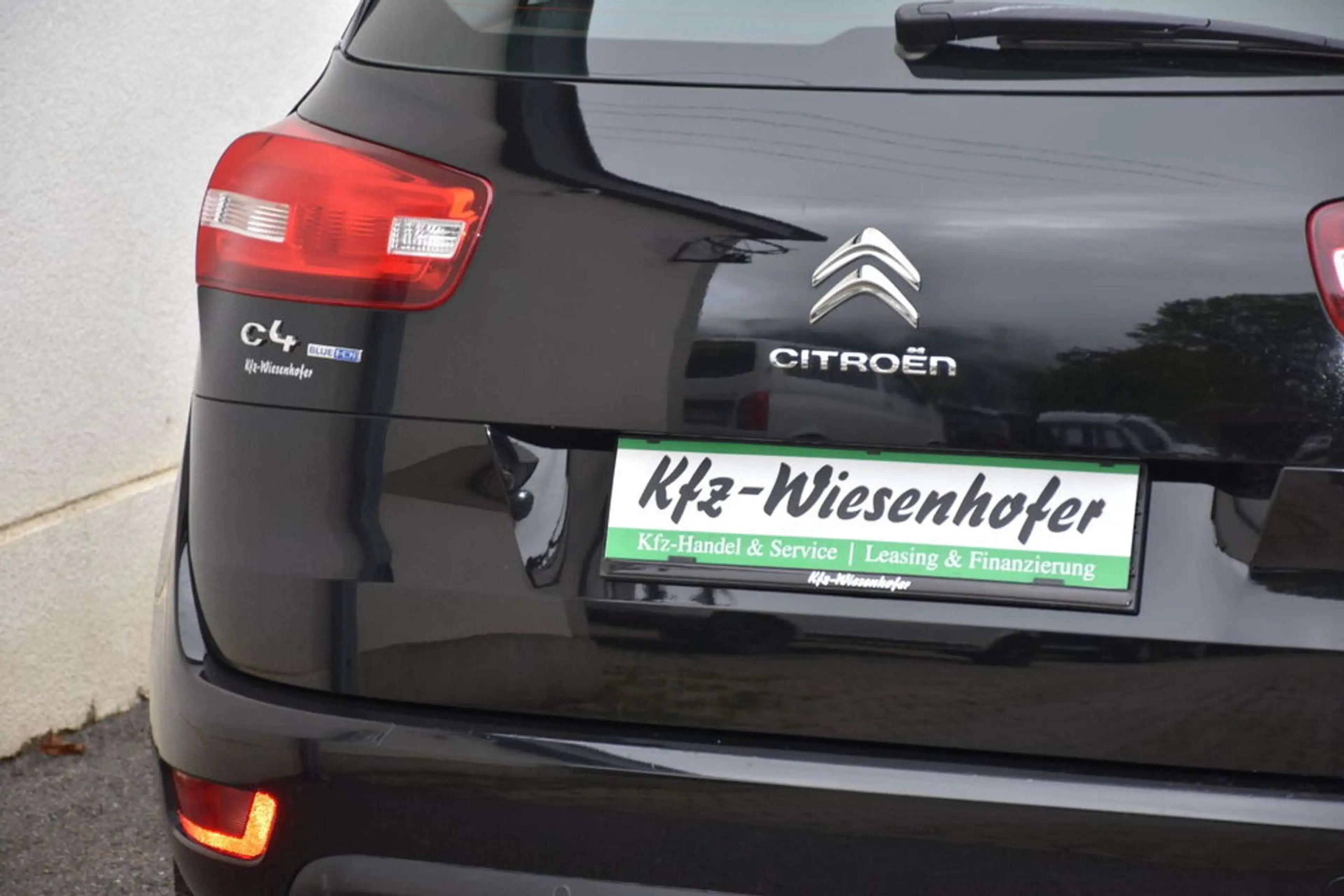 Citroen C4 Picasso Seduction HDI / Service + Pickerl NEU / — photo 7