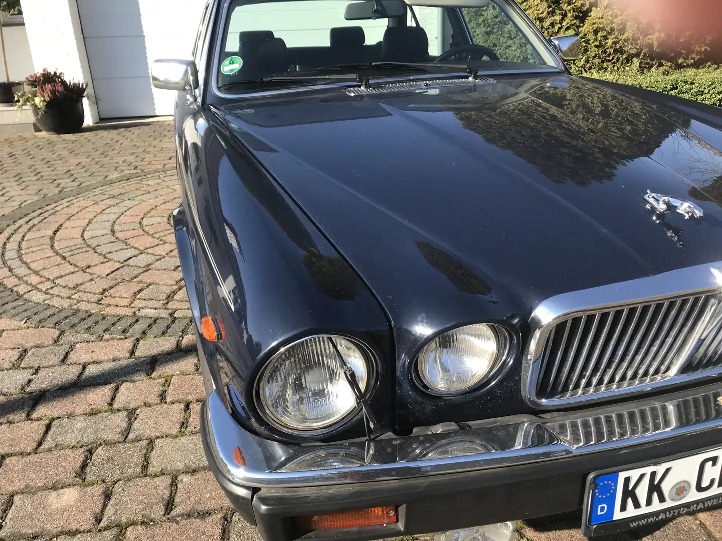 Jaguar XJ12 Jaguar XJ12 Serie 3 - Der letzte „schöne“ XJ1 Blau - 2