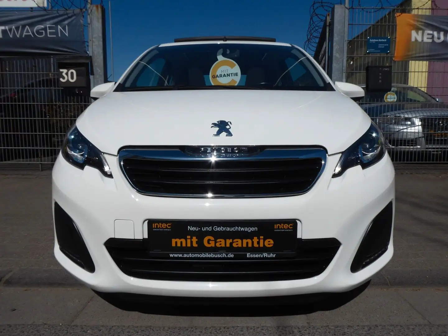 Peugeot 108 Active Faltdach,Klima,1. Hand,TÜV Neu, Garantie Weiß - 2