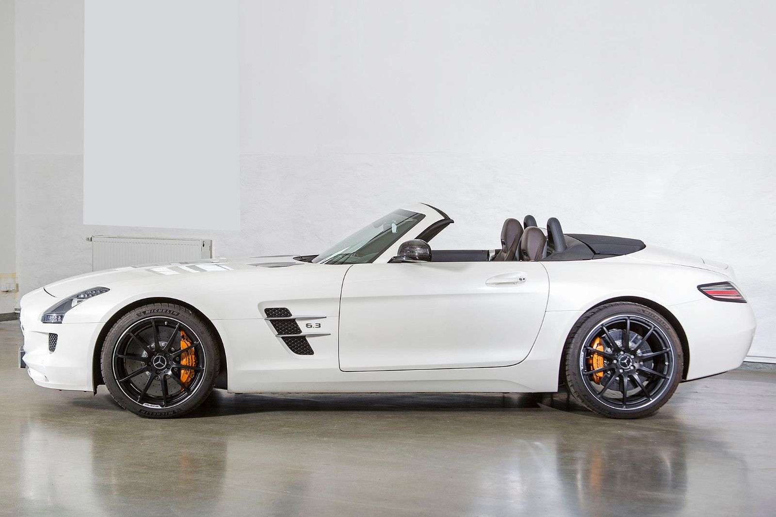 Second hand Mercedes Benz Sls Amg 