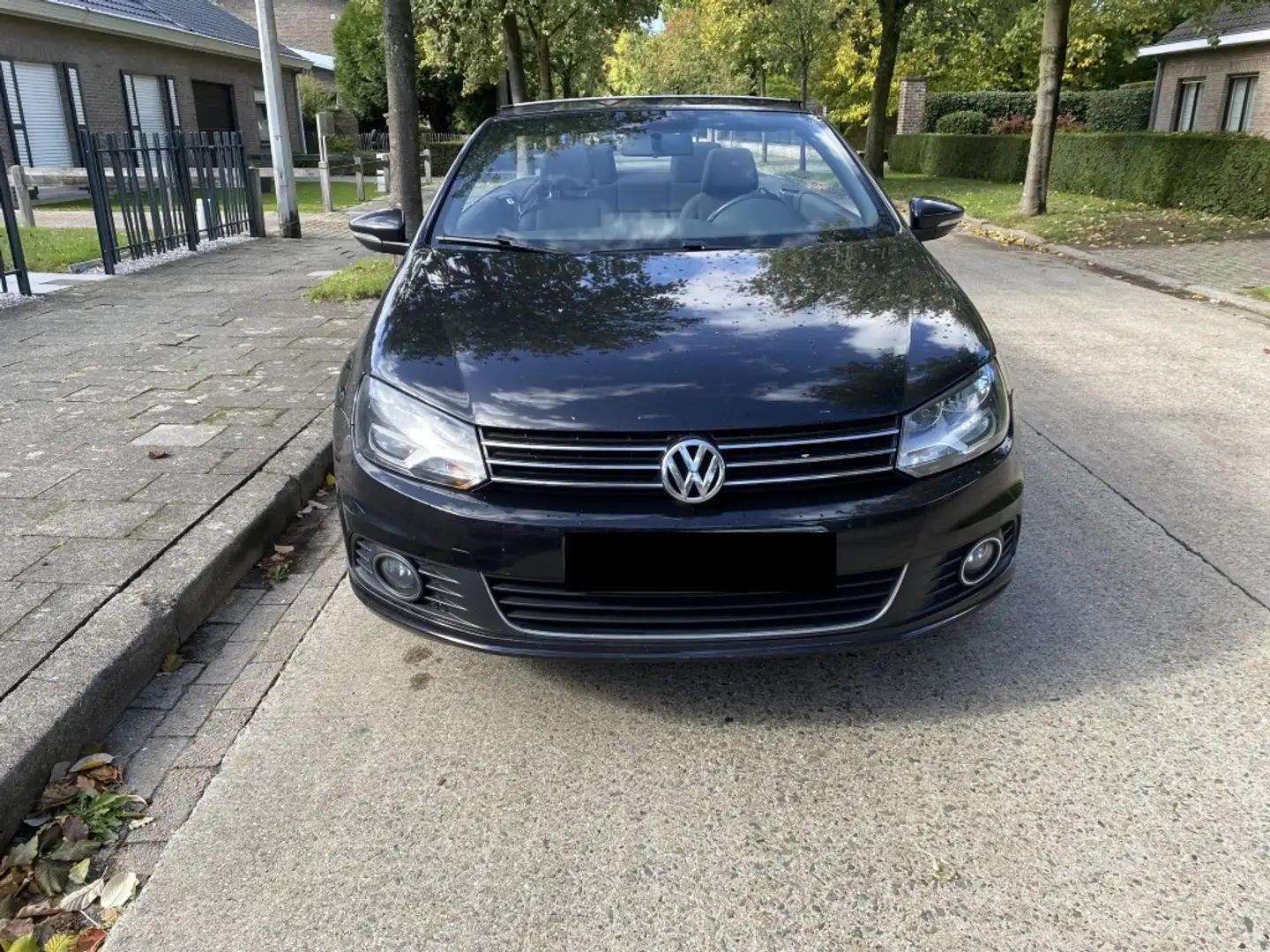 Volkswagen Eos Benzine - Cabriolet - Gekeurd Zwart - 2