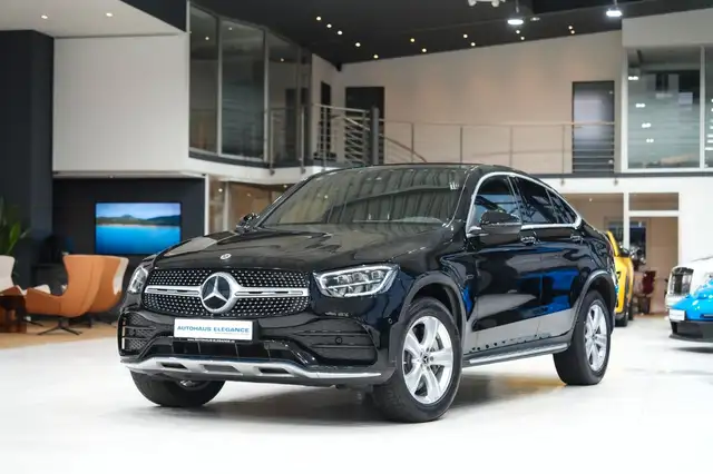 Mercedes-Benz GLC 300 e Coupe 4M *AMG LINE*LEDER*NAVI*LED*1.HD