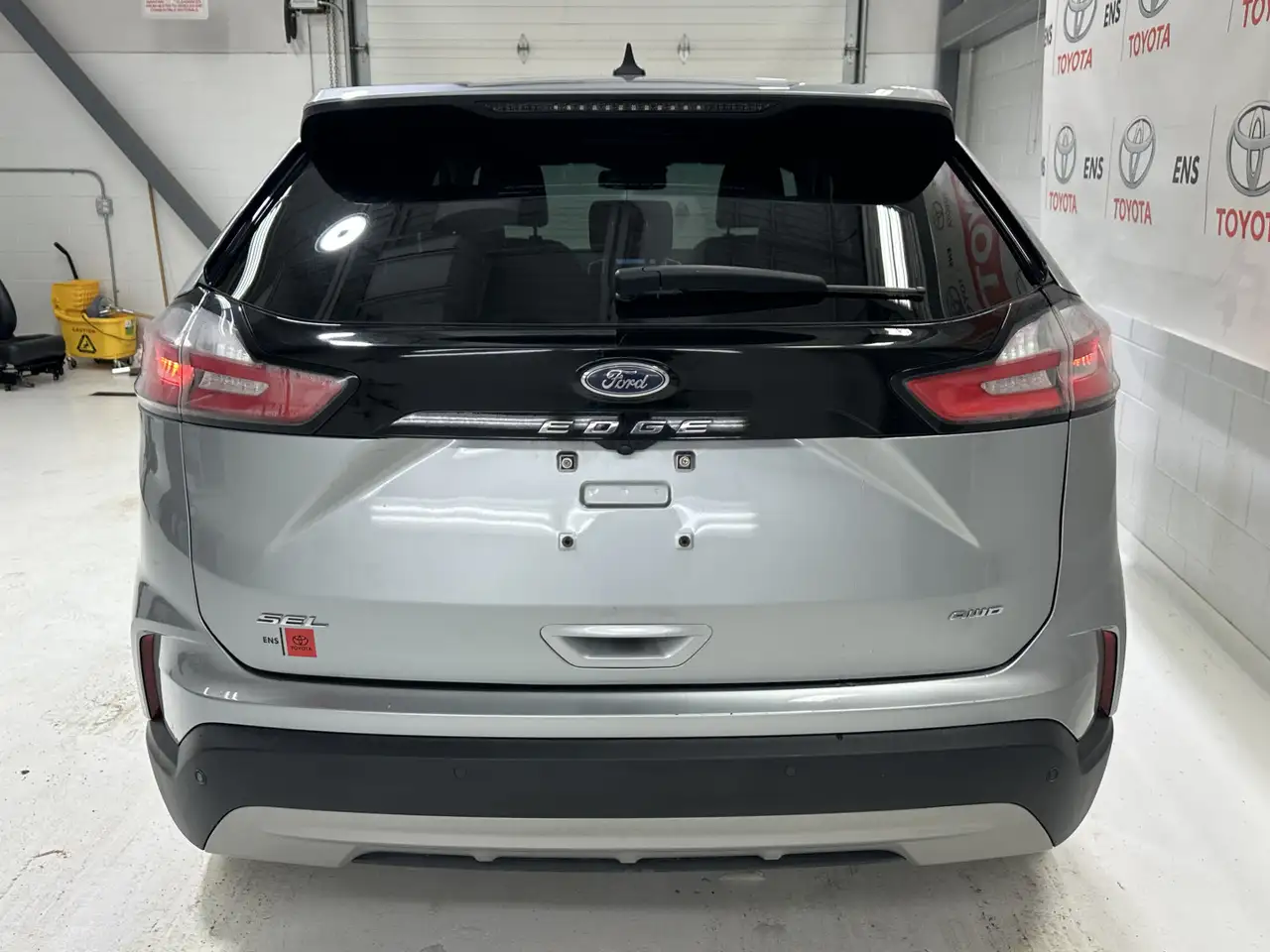 Ford Edge снимка Ford Edge