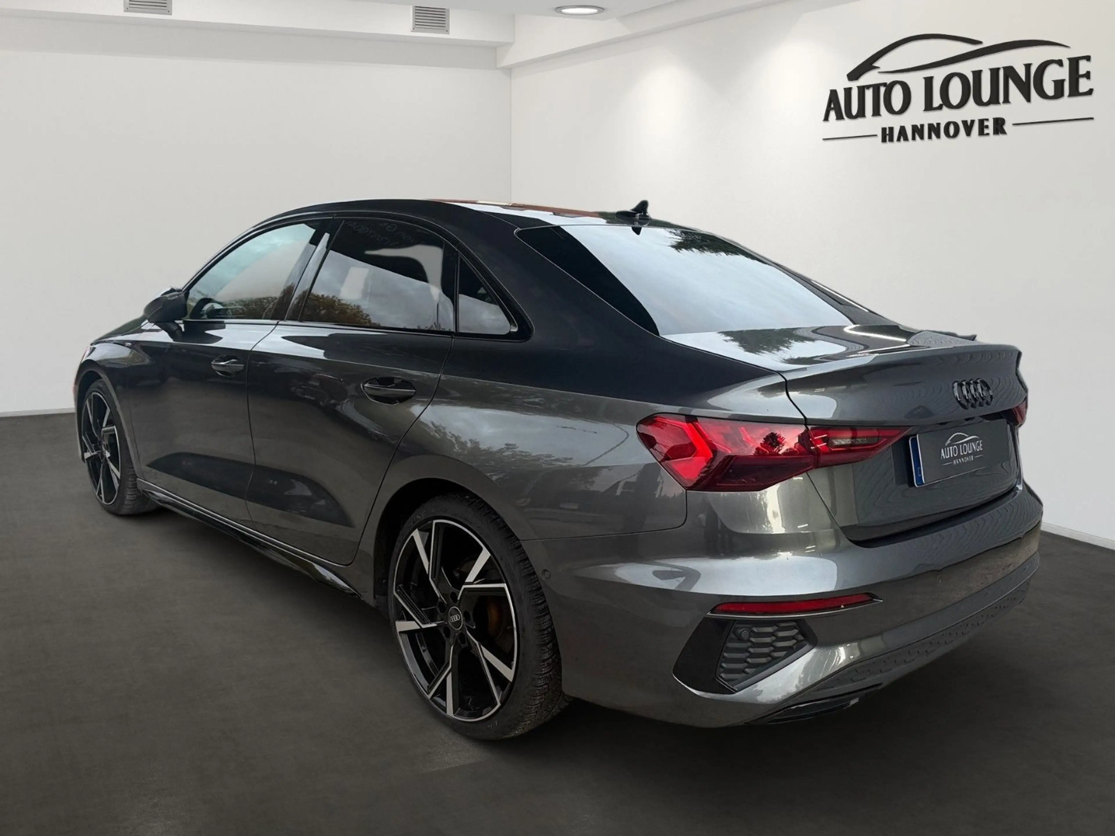 Audi A3 S-Line| Matrix LED | Head-up | Limousine — photo 5
