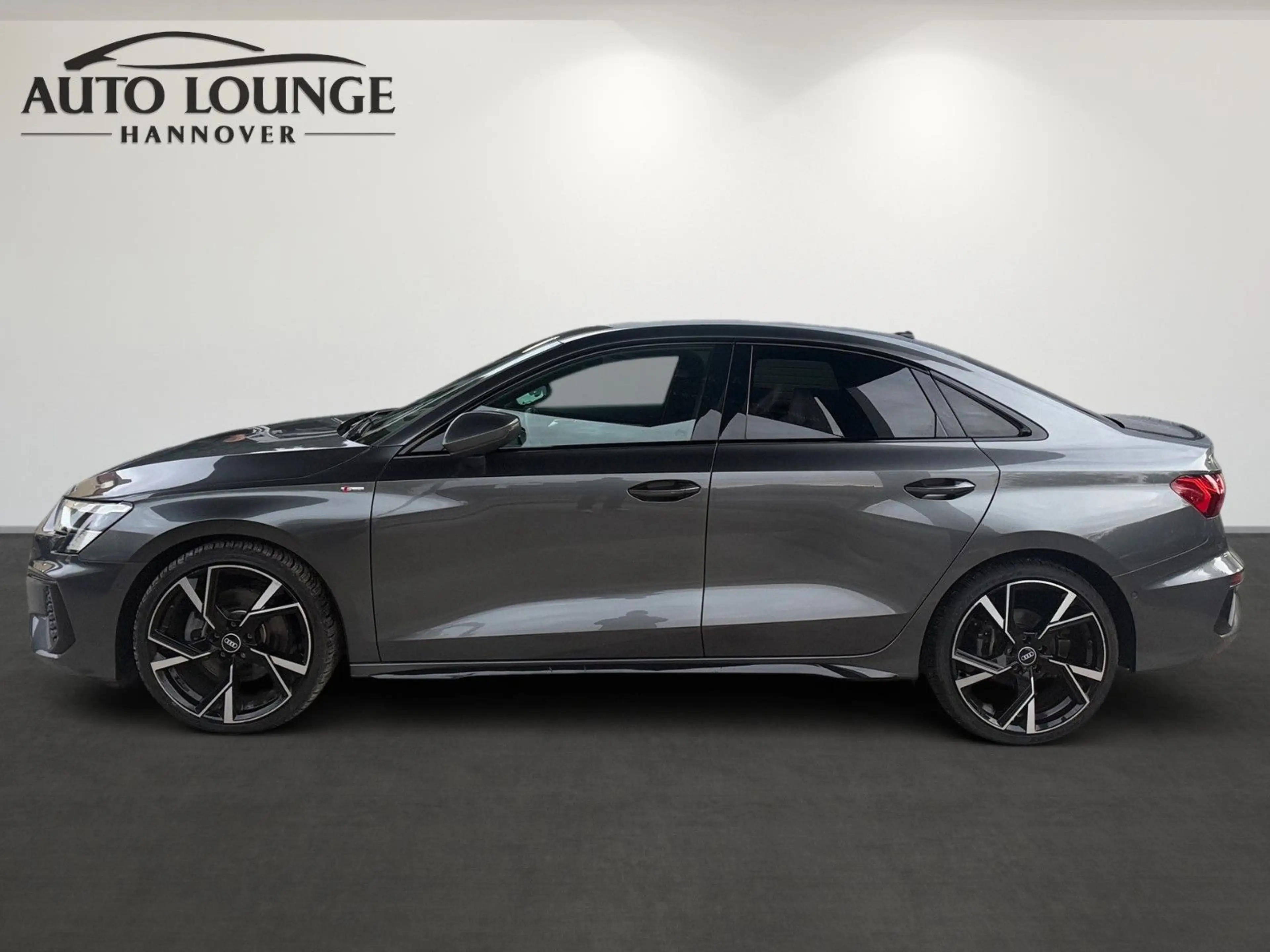 Audi A3 S-Line| Matrix LED | Head-up | Limousine — photo 4