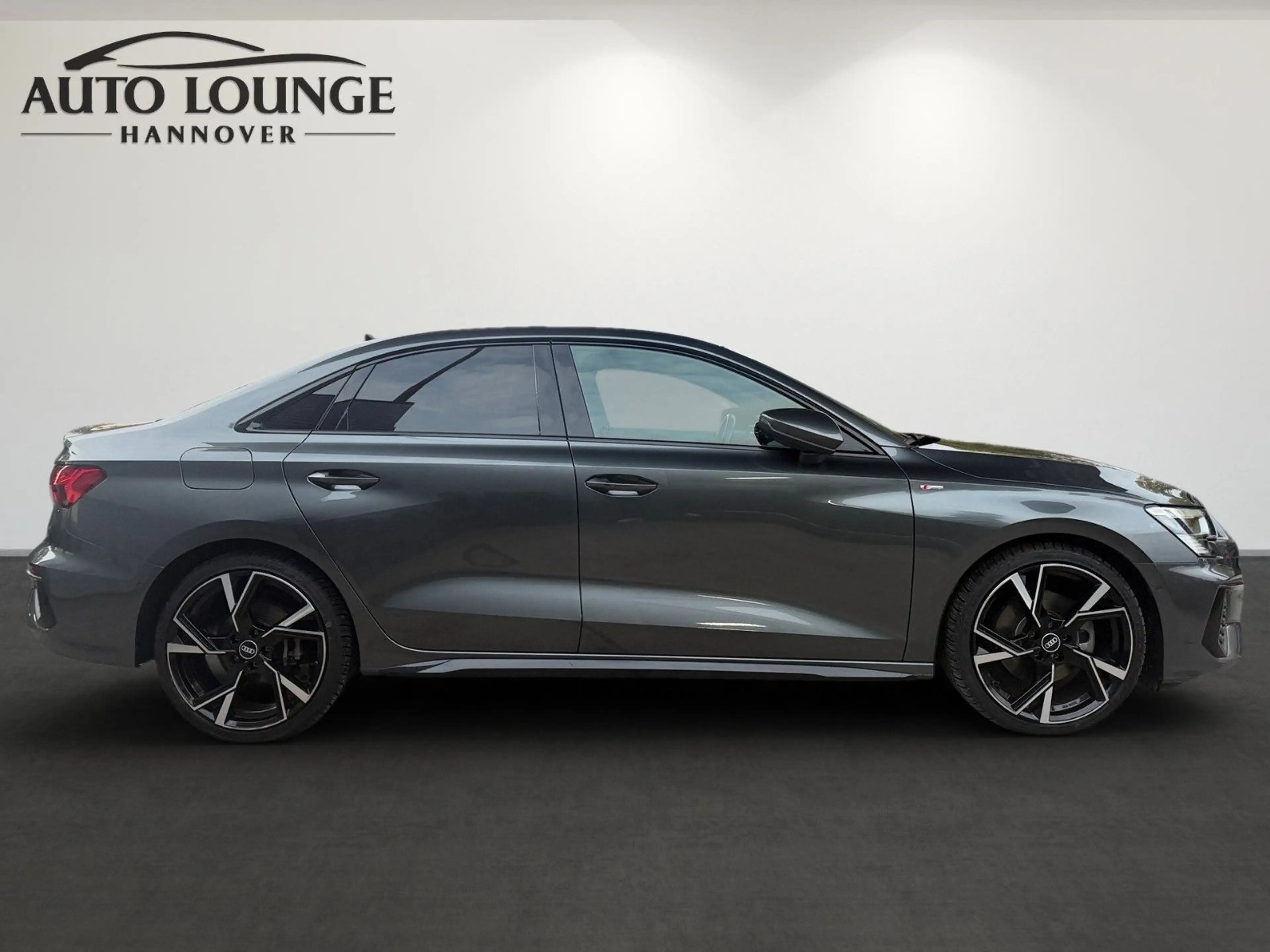 Audi A3 S-Line| Matrix LED | Head-up | Limousine — photo 8