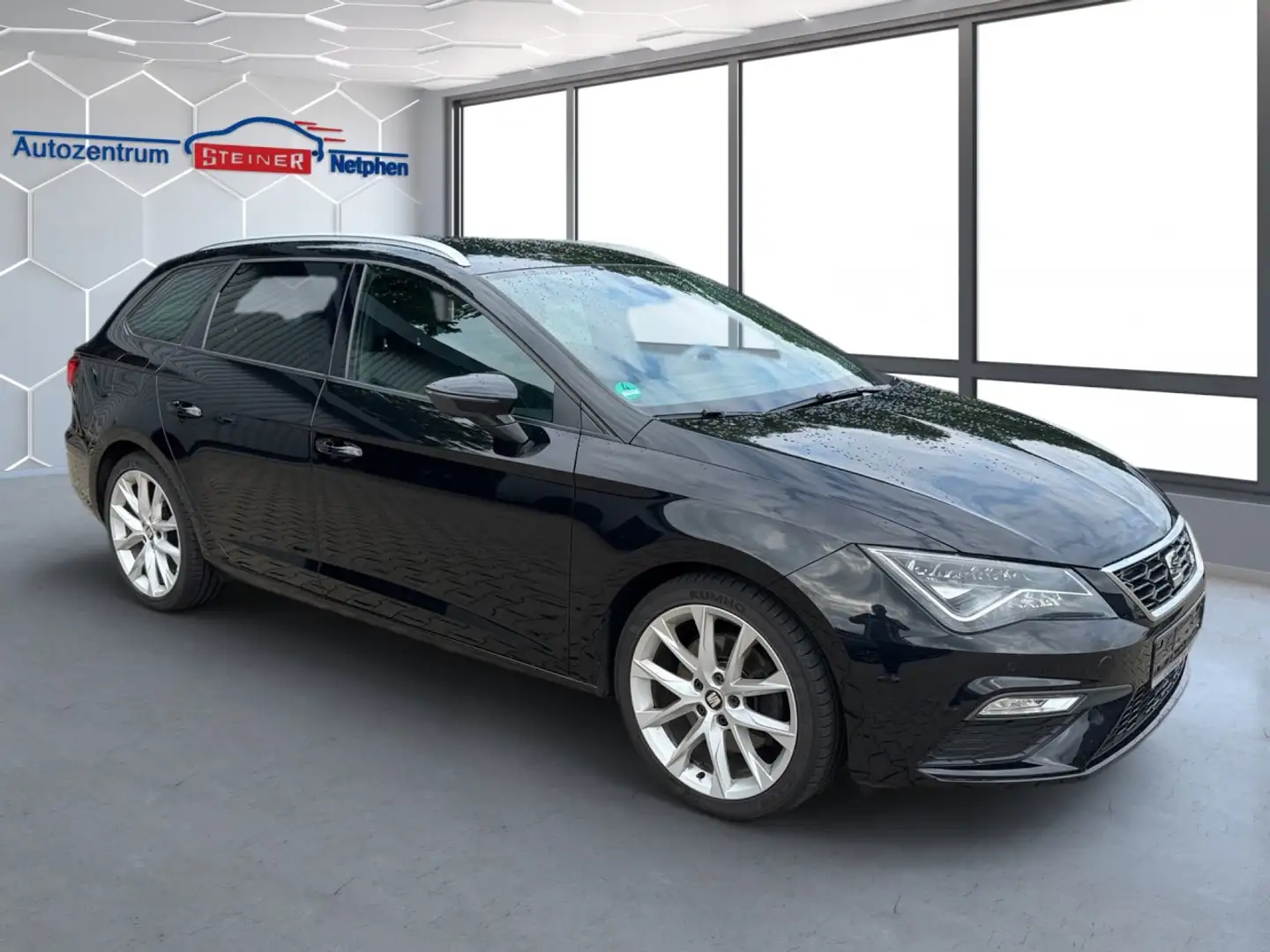 SEAT Leon ST FR 6-Gang OPF Euro6d Klima Navi Rückfahrkamera Zwart - 2
