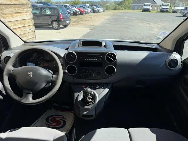 Peugeot Partner view 14