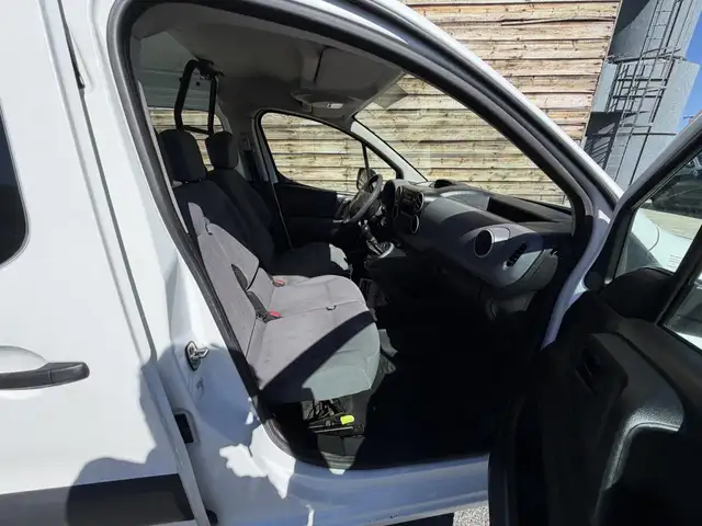 Peugeot Partner view 15