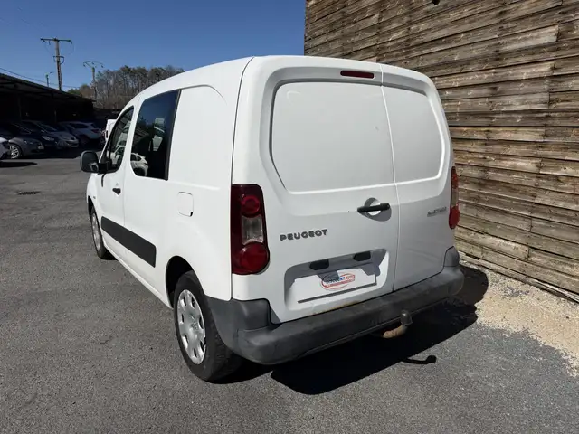 Peugeot Partner view 3