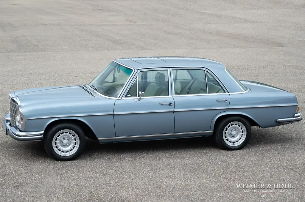 Mercedes-Benz E 280 1969 из Европы — купить под ключ