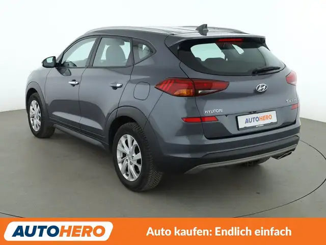 Hyundai Tucson view 4