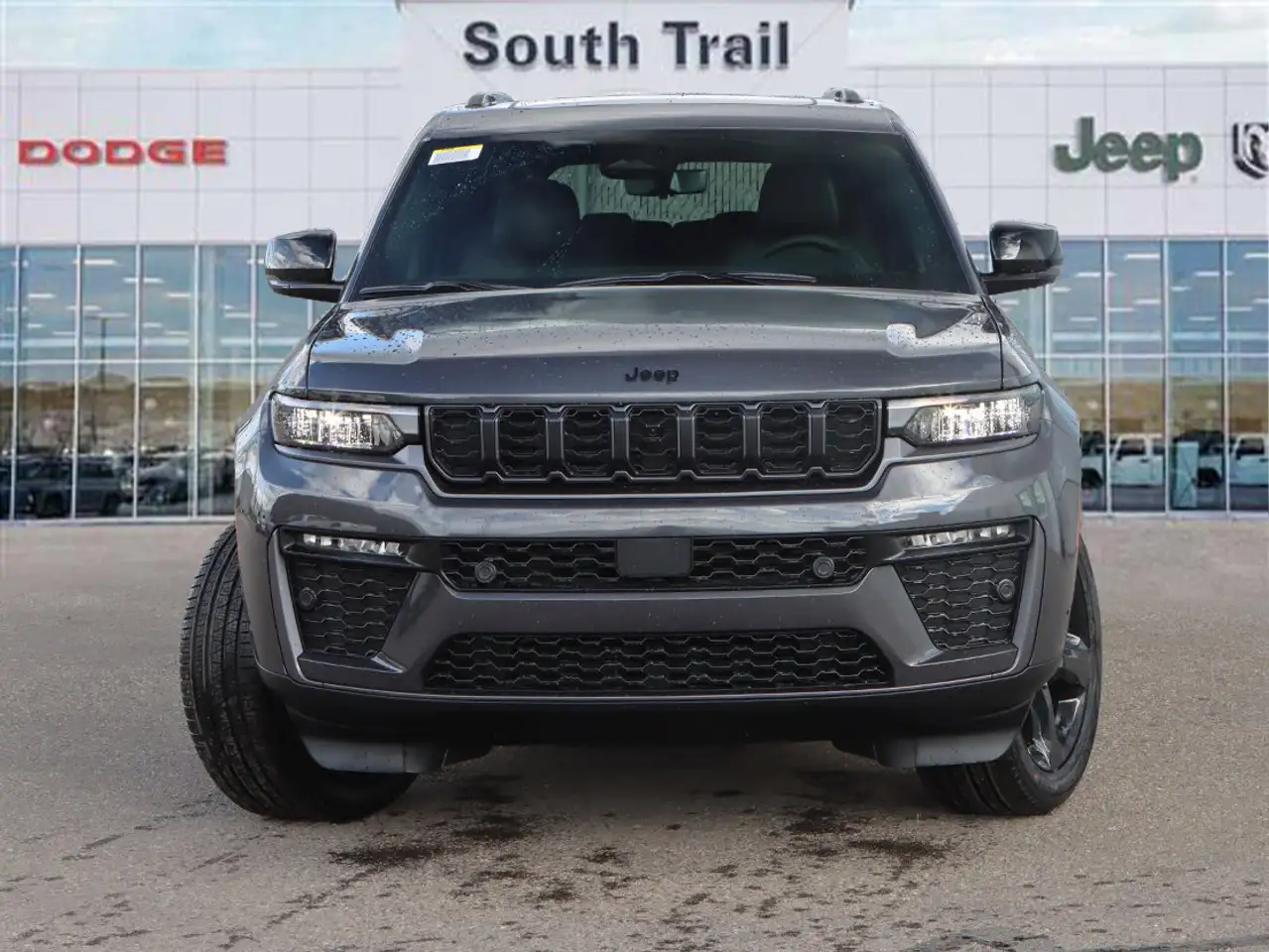 Jeep Grand Cherokee снимка Jeep Grand Cherokee