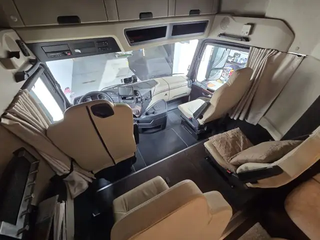 Mercedes-Benz Actros 18/450 Ansicht 7