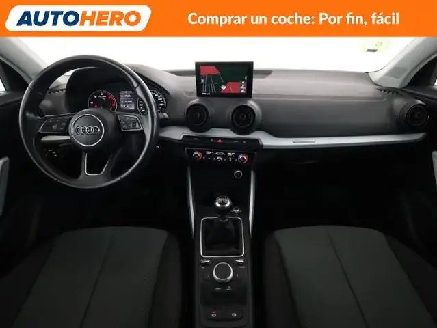 Audi Q2 view 13